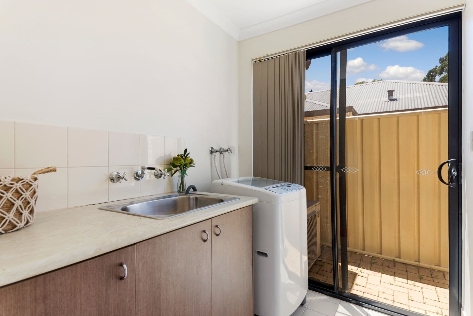2/128 Westfield Road, Kelmscott, WA, 6111, Kelmscott - Thumbnail 7