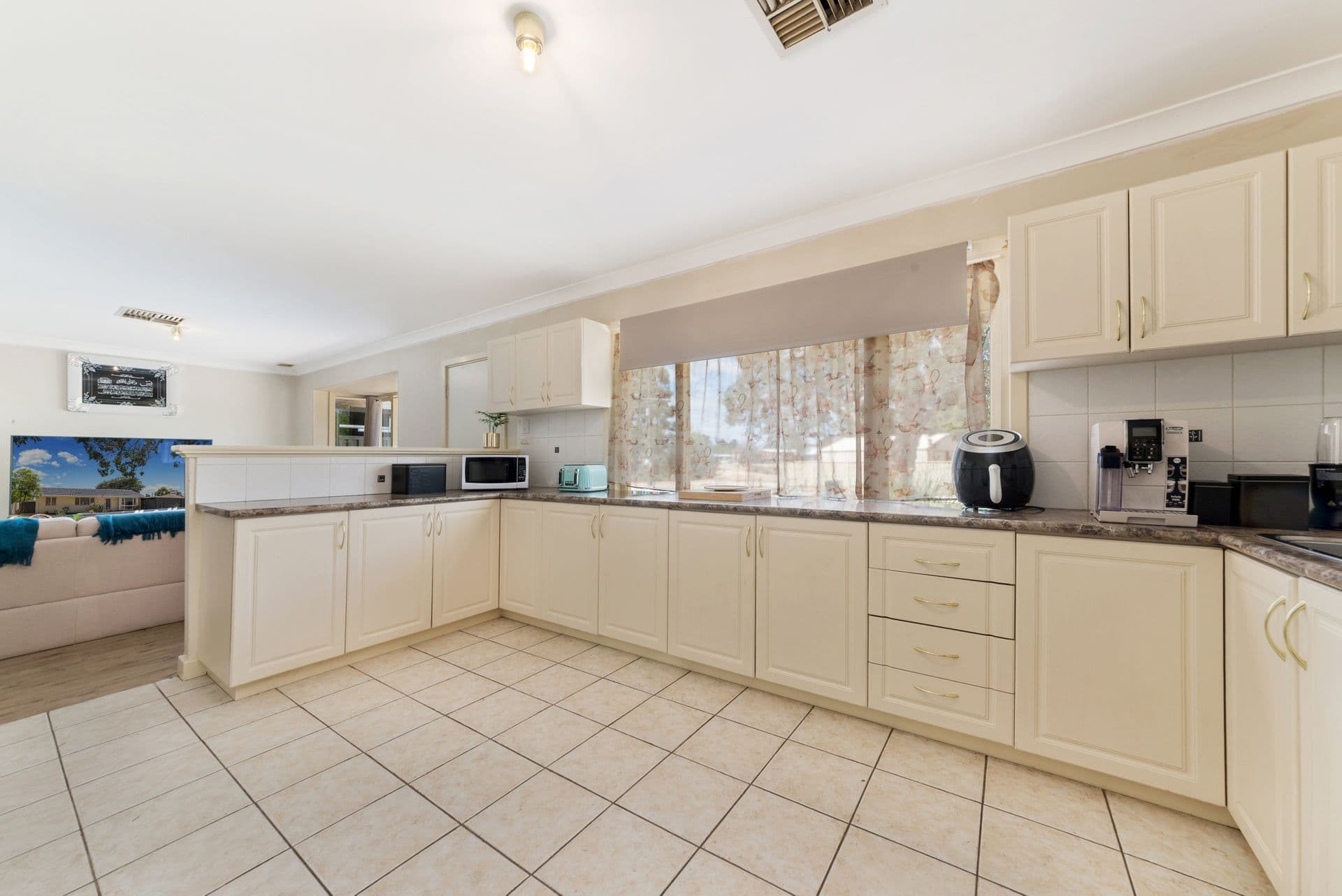 157 Third Avenue, Kelmscott, WA, 6111, Kelmscott - Thumbnail 6