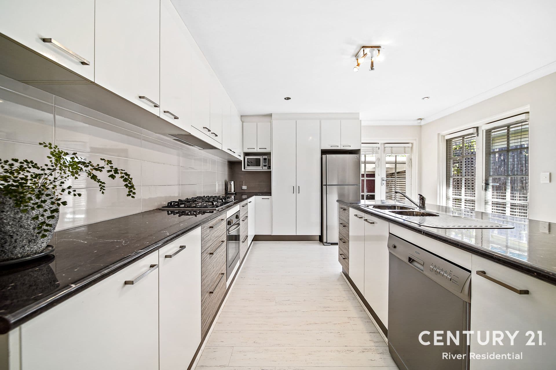 36a Bombard St, Ardross, WA, 6153, Ardross - Thumbnail 2