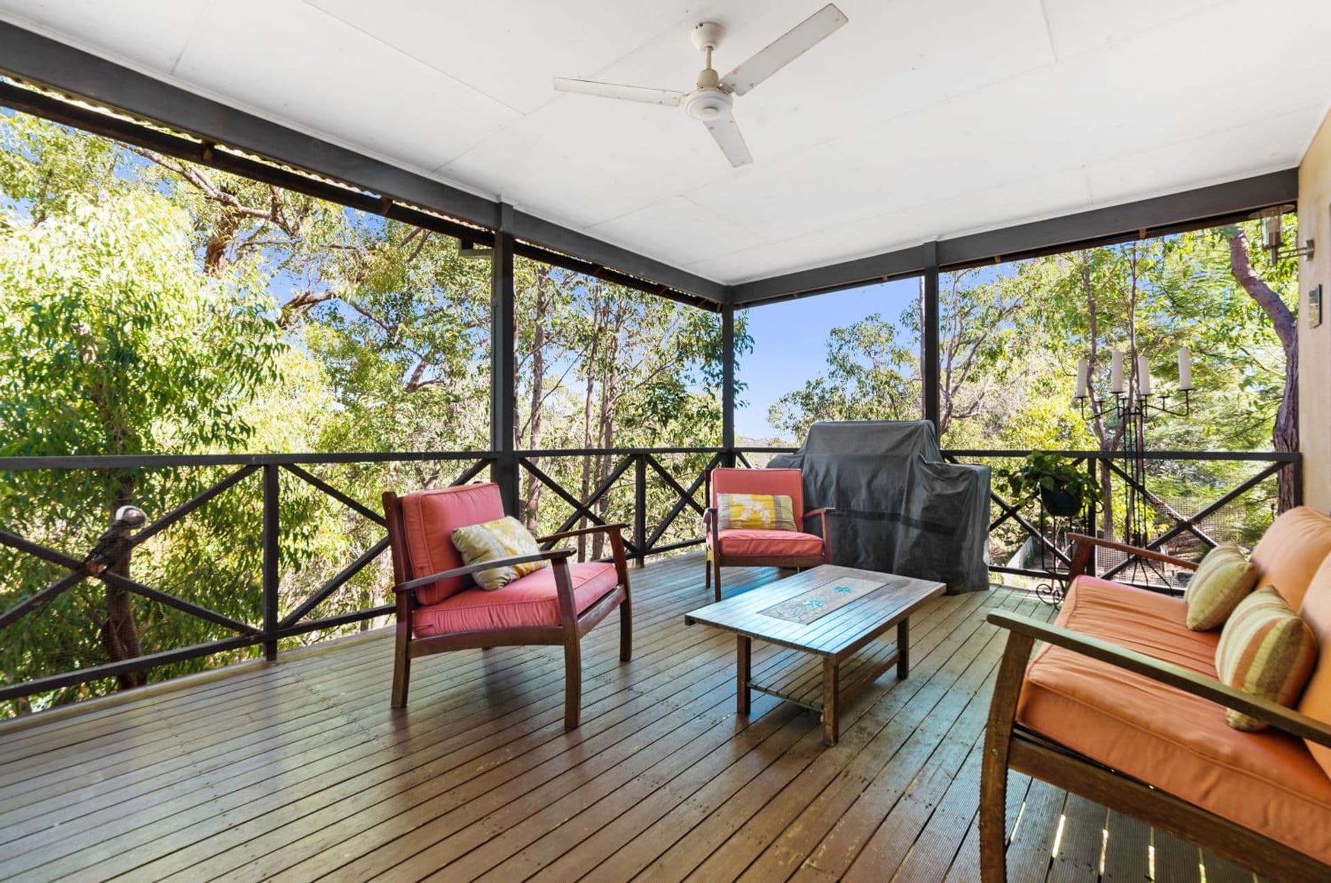 14 Contour Road, Roleystone, WA, 6111, Roleystone - Thumbnail 7
