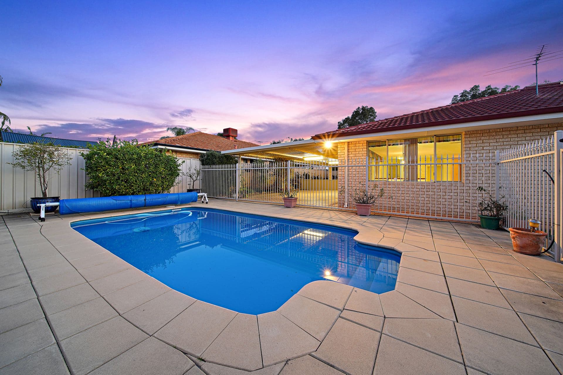 6 Sandringham Promenade, Canning Vale, WA, 6155, Canning Vale - Thumbnail 3