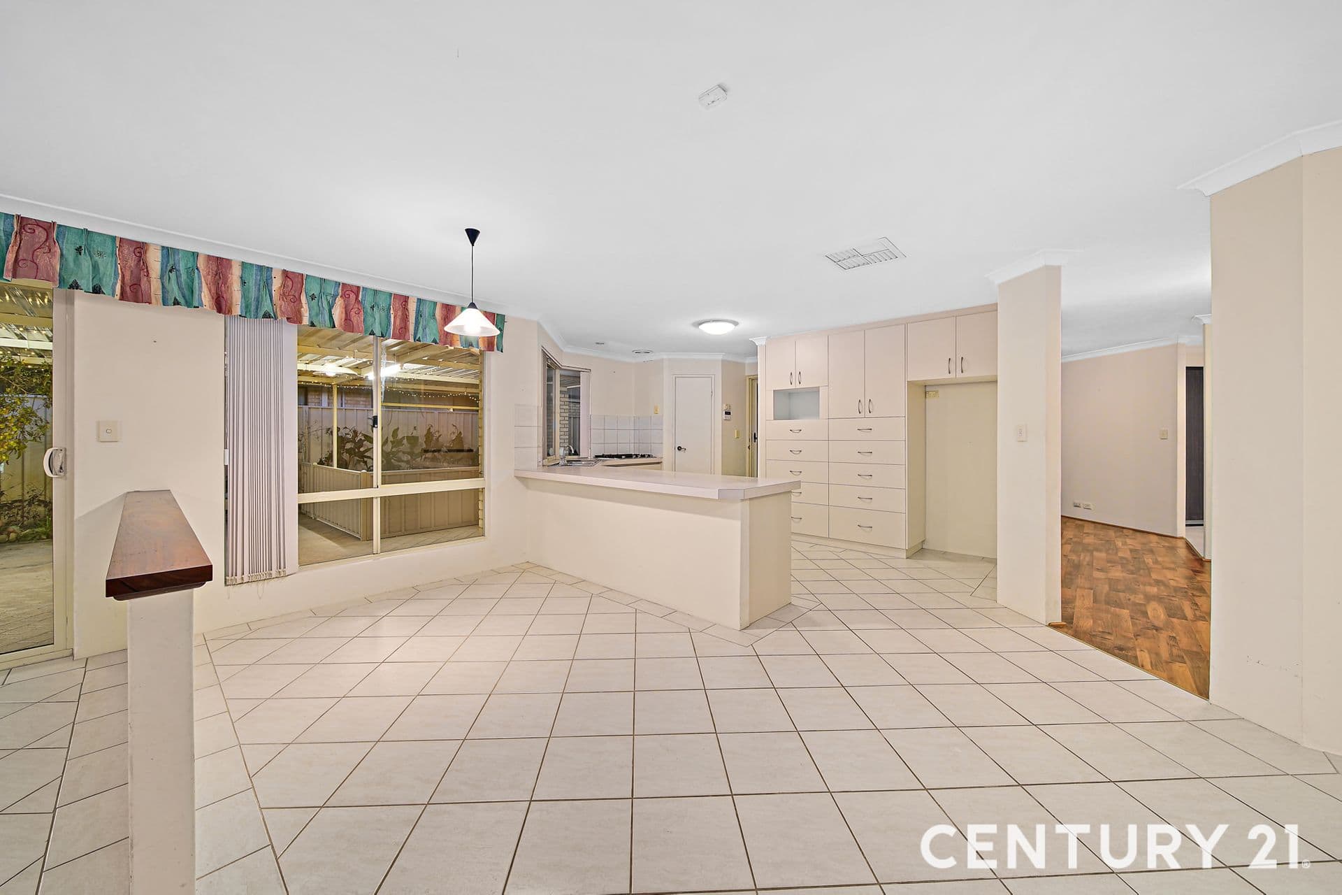 6 Sandringham Promenade, Canning Vale, WA, 6155, Canning Vale - Thumbnail 6