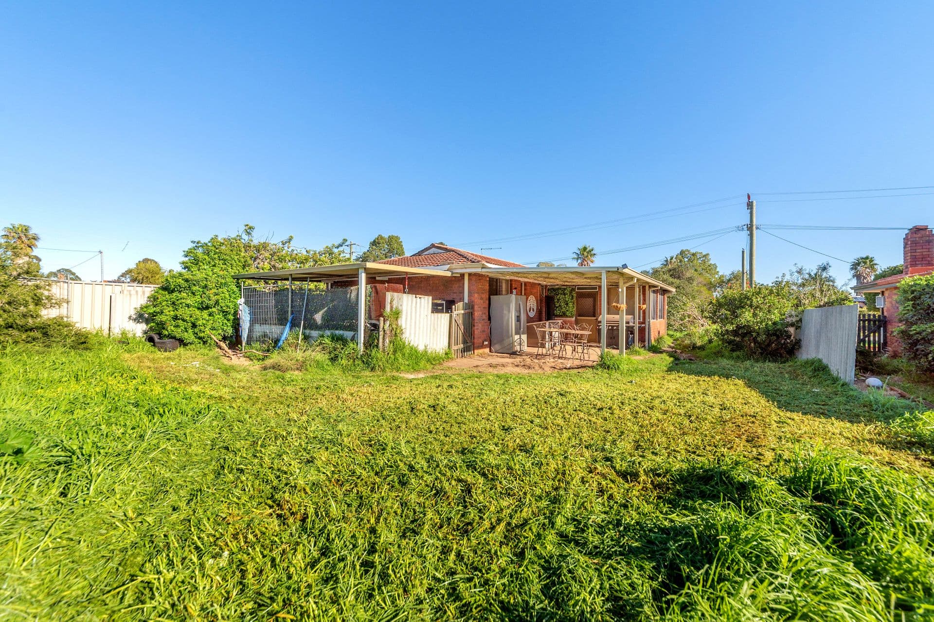 9 Redtingle Road, Camillo, WA, 6111, Camillo - Thumbnail 4