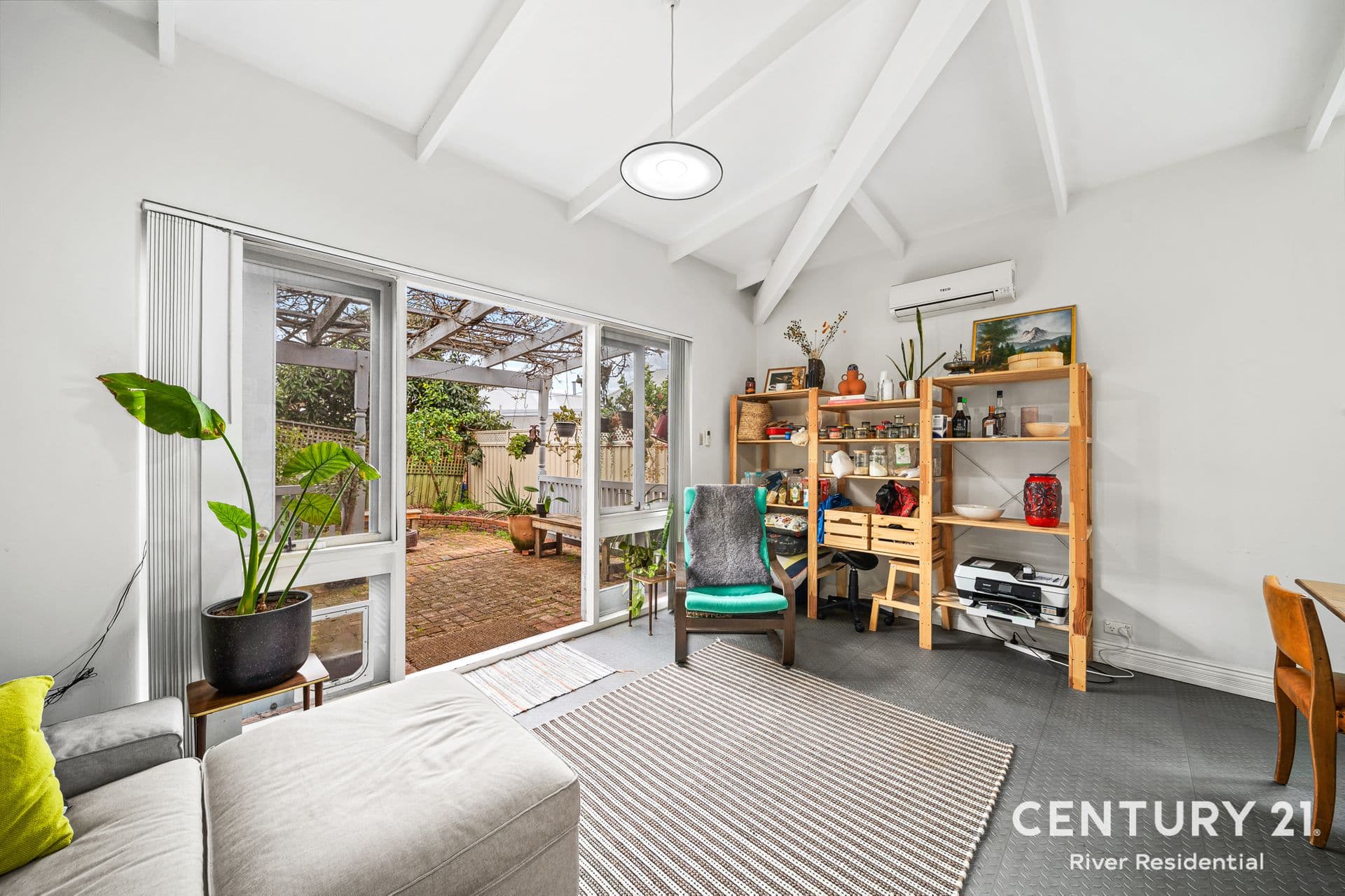 22 Stuart Street, Perth, WA, 6000, Perth - Thumbnail 3