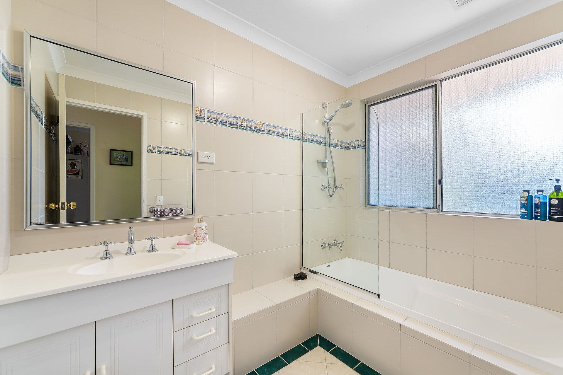 76 Paterson Road, Mount Nasura, WA, 6112, Mount Nasura - Thumbnail 4