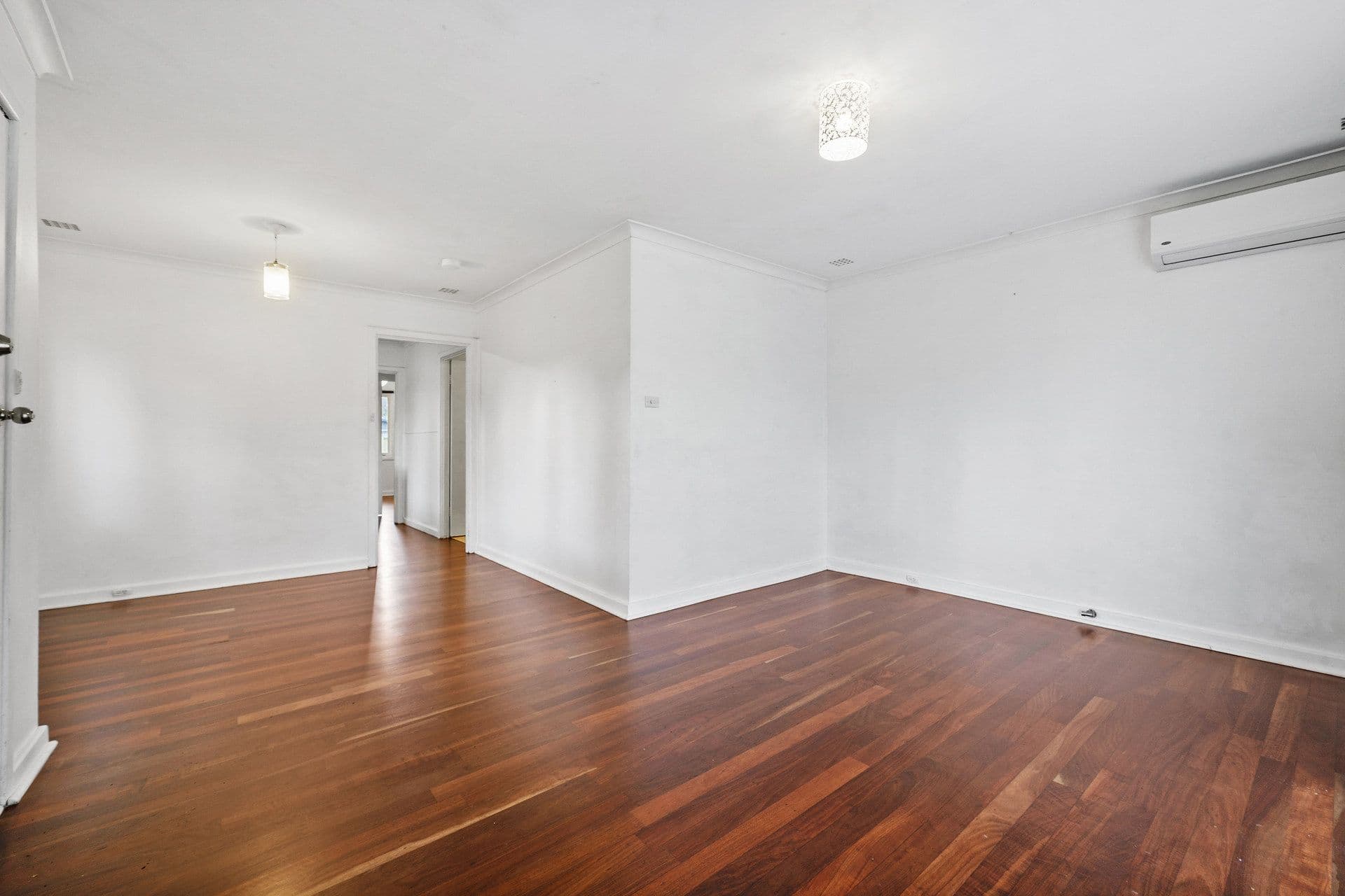 18 Amaroo Court, Armadale, WA, 6112, Armadale - Thumbnail 6
