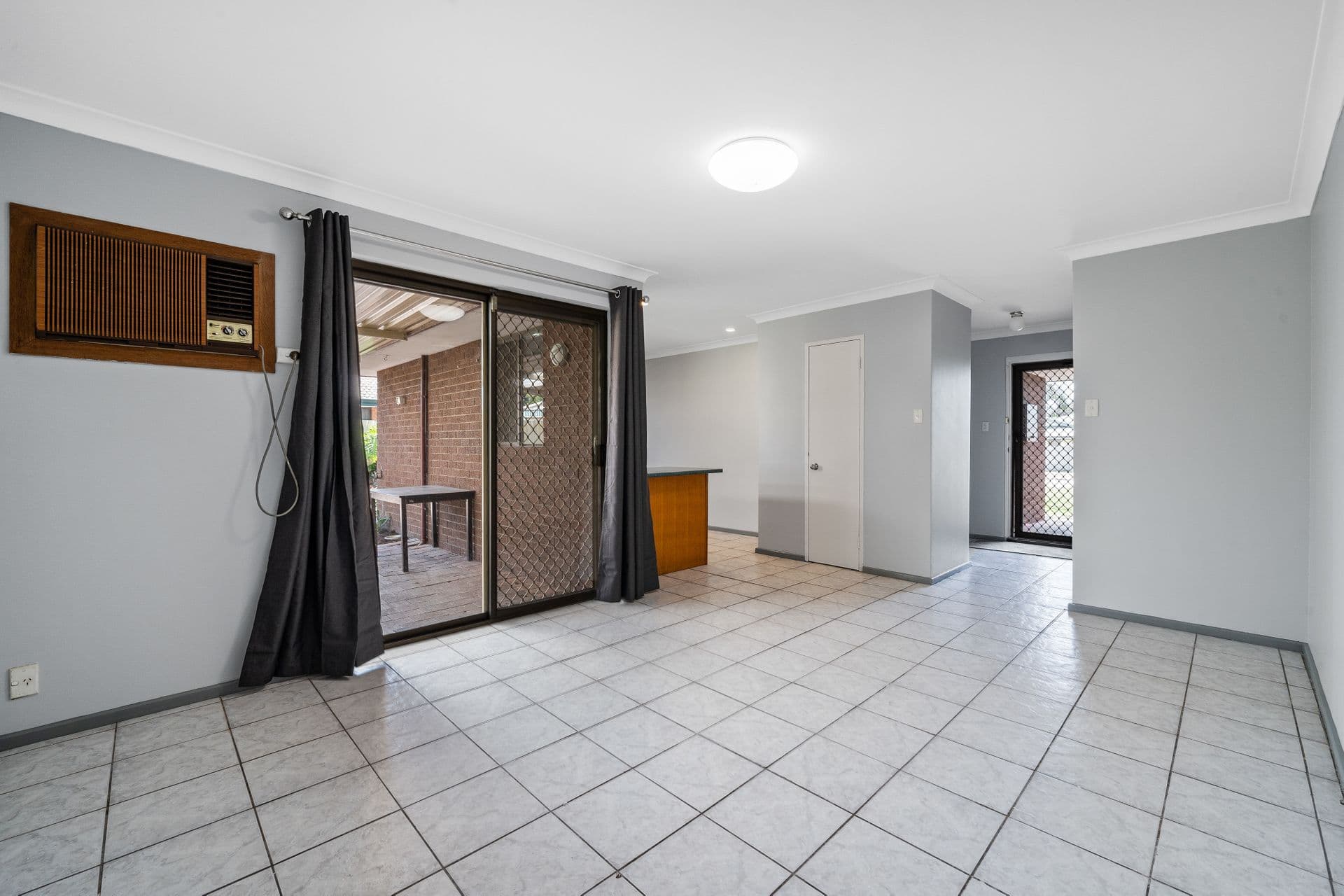 58 Stennett Street, Gosnells, WA, 6110, Gosnells - Thumbnail 6