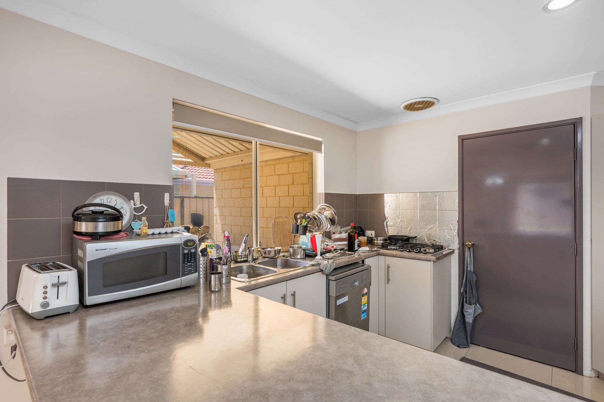 99 Birnam Road, Canning Vale, WA, 6155, Canning Vale - Thumbnail 2