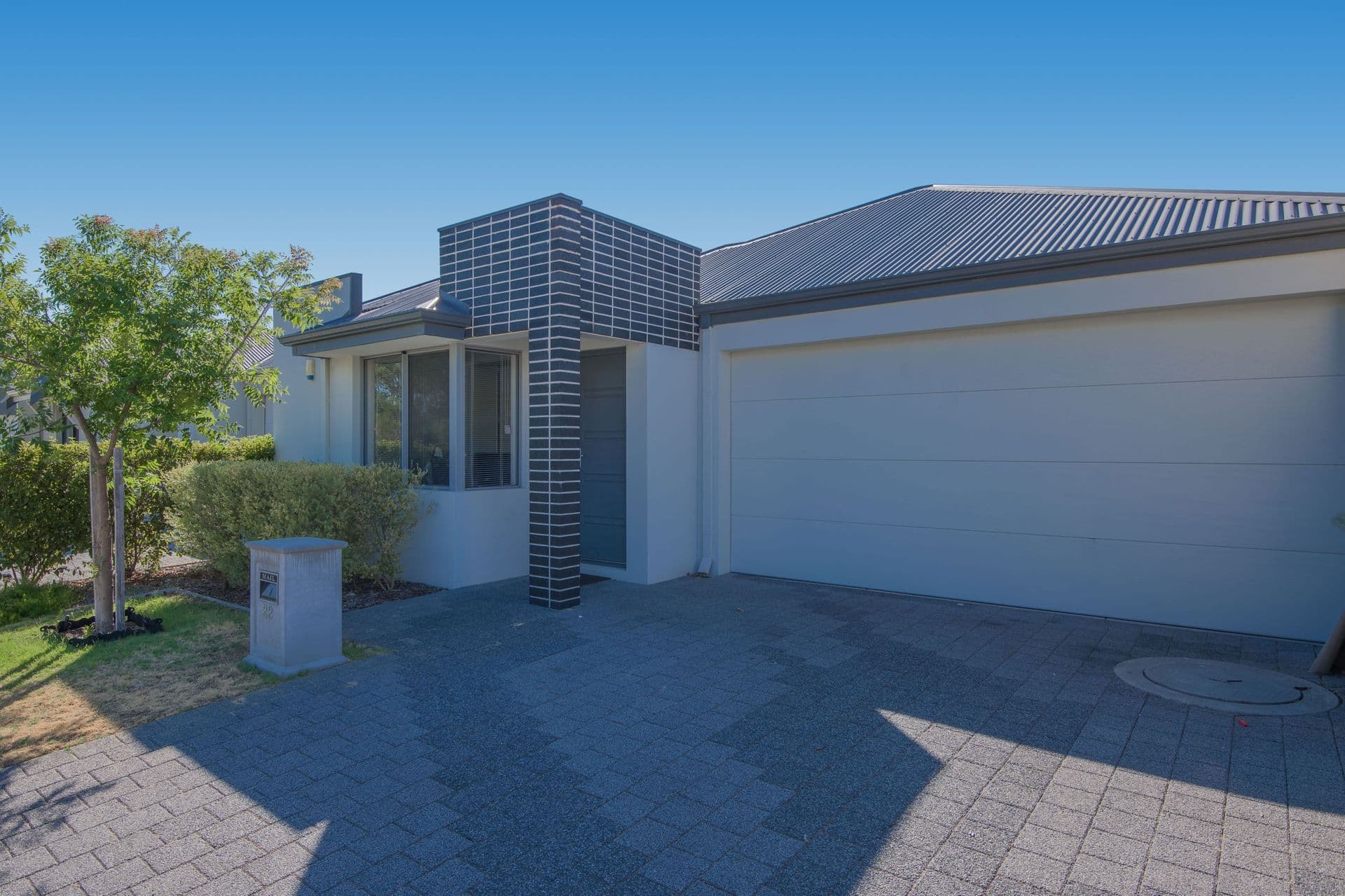 22 Gowrie Approach, Canning Vale, WA, 6155, Canning Vale - Thumbnail 2