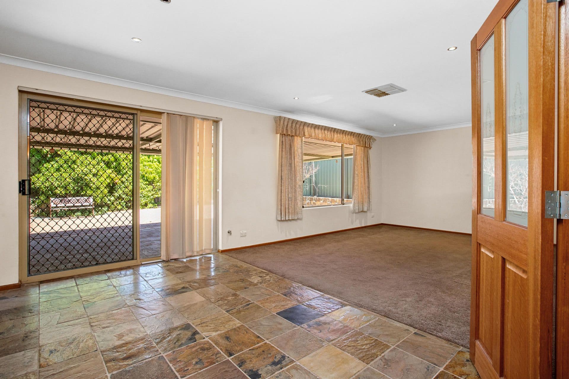 11 Bilby Place, Gosnells, WA, 6110, Gosnells - Image 1