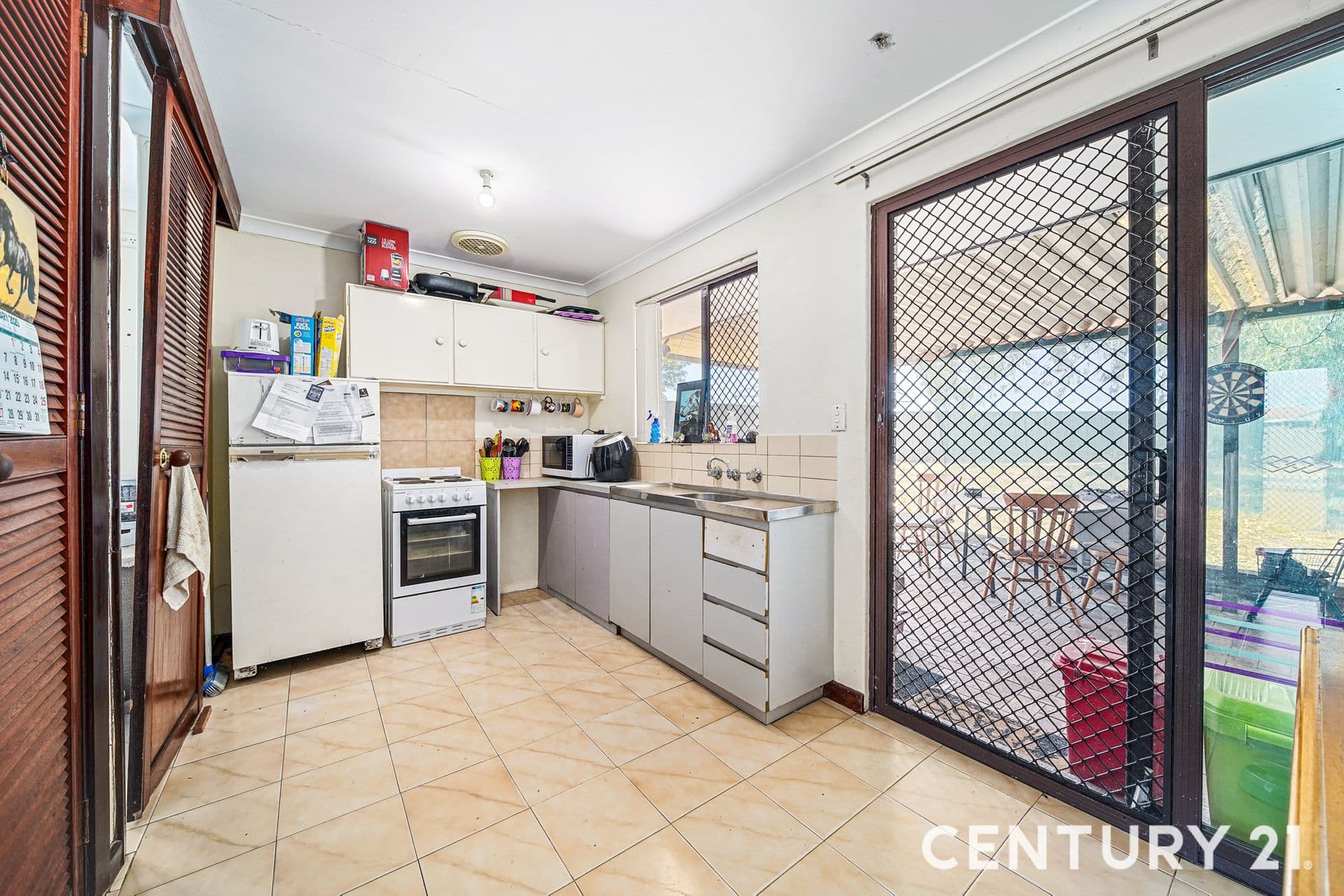 2 Bellbird Avenue, Huntingdale, WA, 6110, Huntingdale - Thumbnail 7