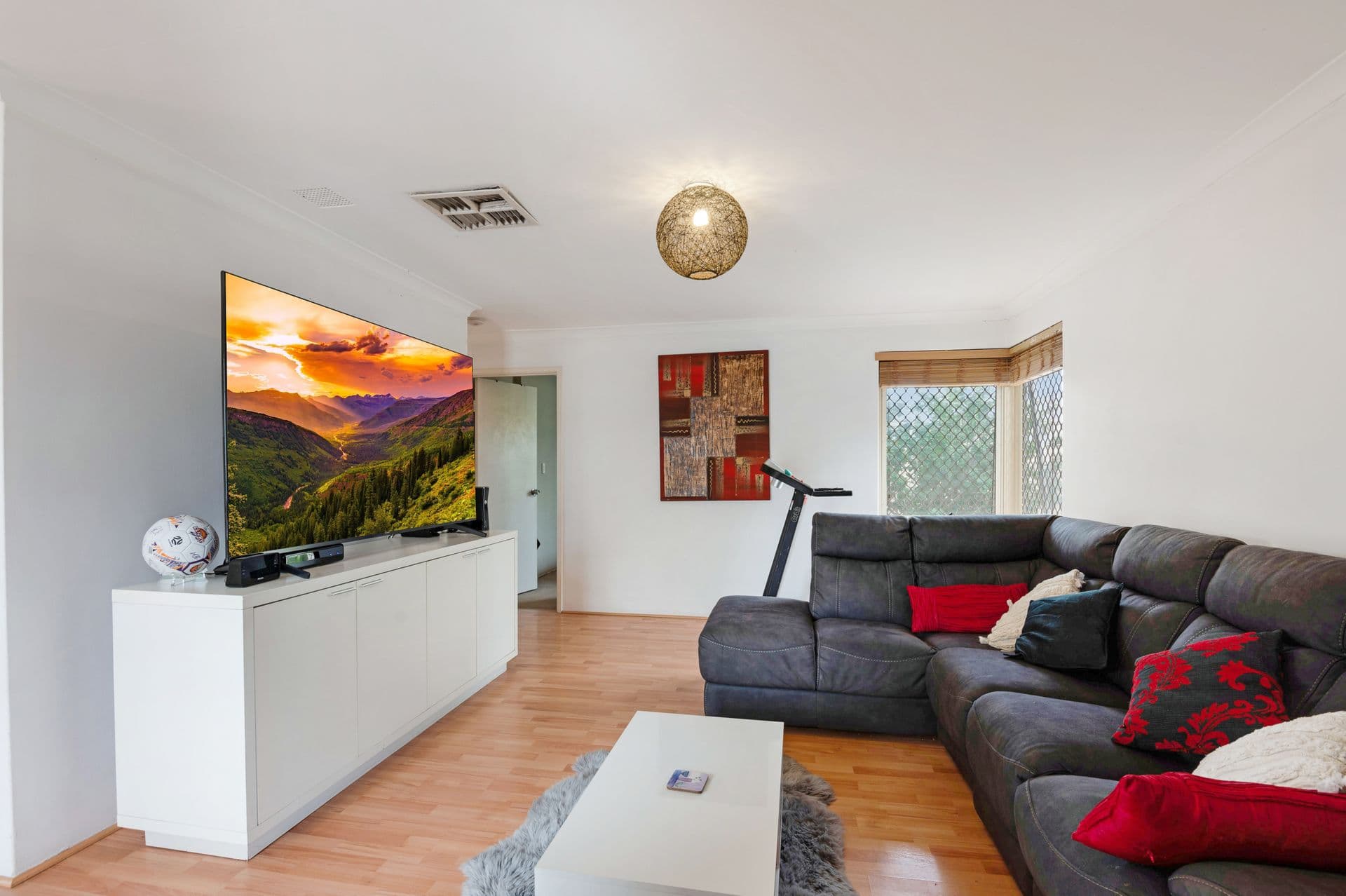8/180 Fulham Street, Kewdale, WA, 6105, Kewdale - Thumbnail 2