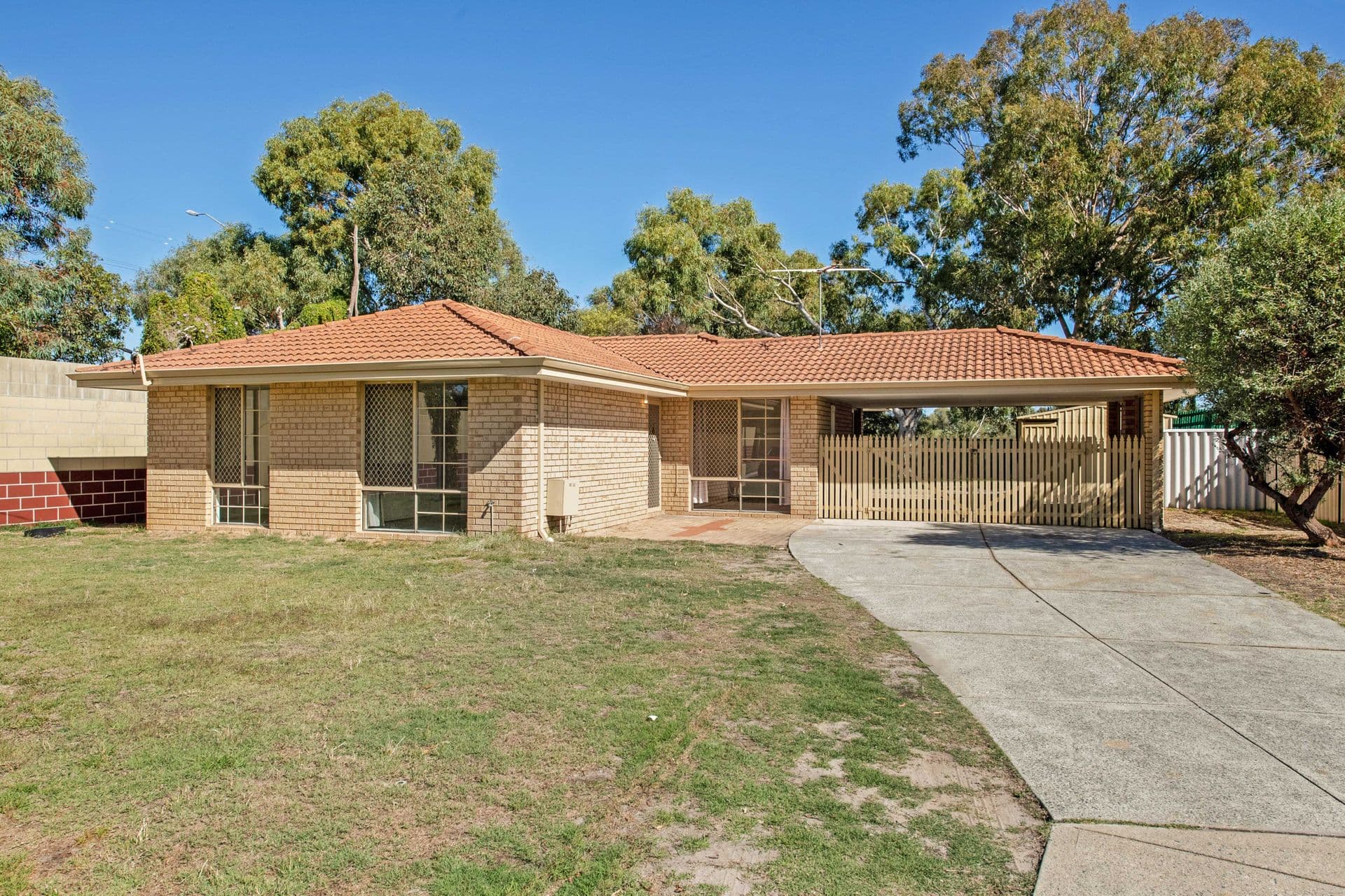 17 Jewel Court, Langford, WA, 6147, Langford - Thumbnail 4