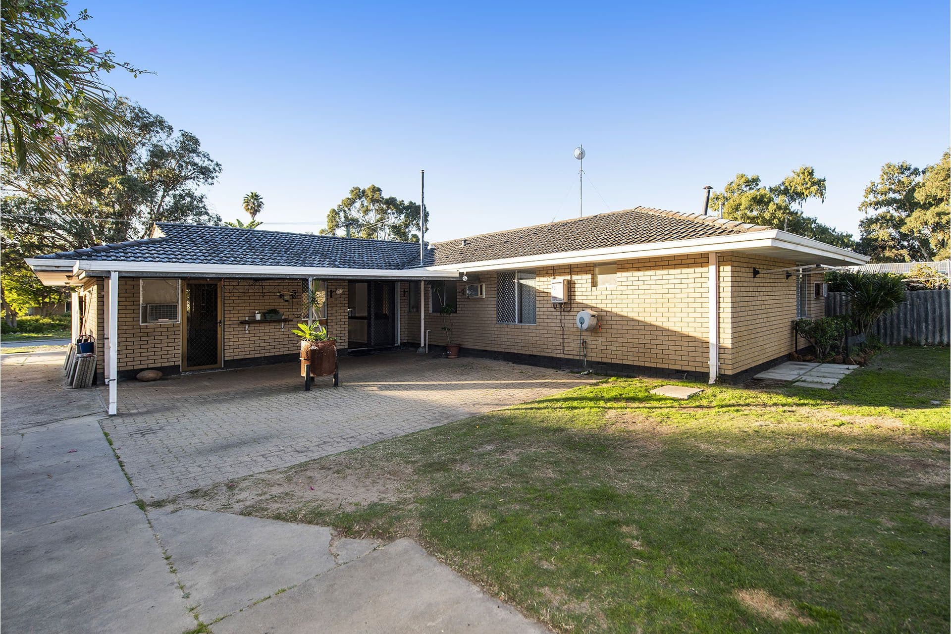 11 Risby Street, Gosnells, WA, 6110, Gosnells - Thumbnail 3