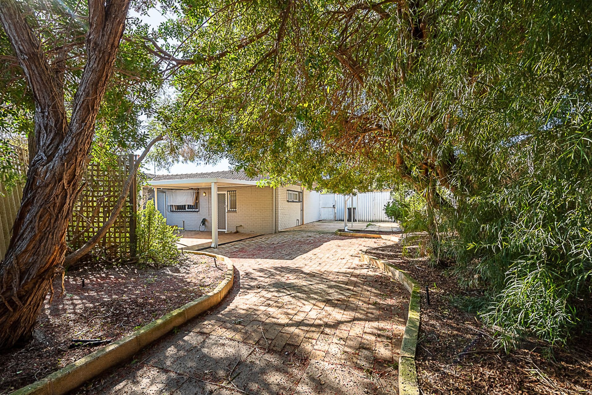 2 Henrietta Street, Kewdale, WA, 6105, Kewdale - Thumbnail 4