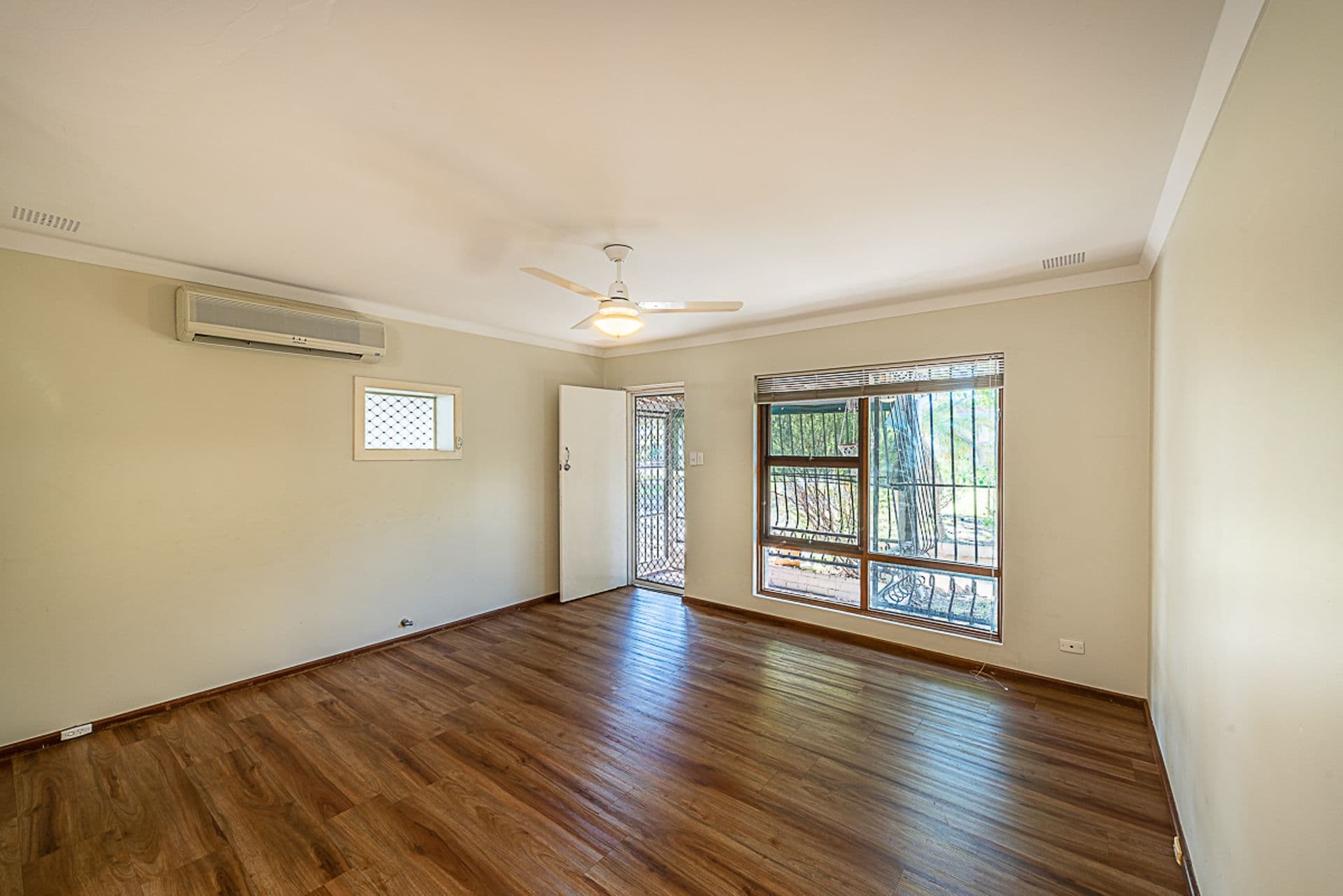2 Henrietta Street, Kewdale, WA, 6105, Kewdale - Thumbnail 8