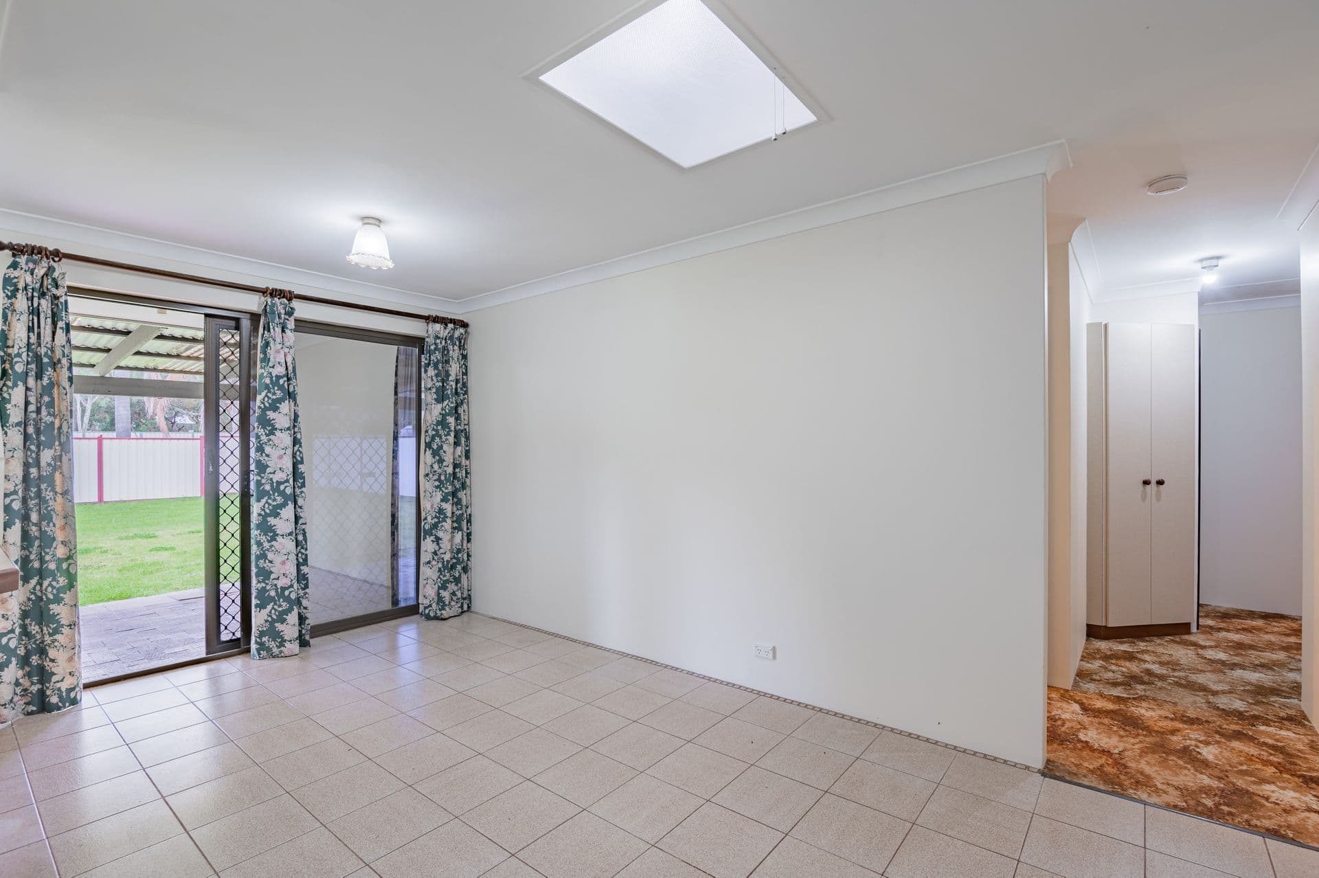 10 Maree Close, Byford, WA, 6122, Byford - Thumbnail 6