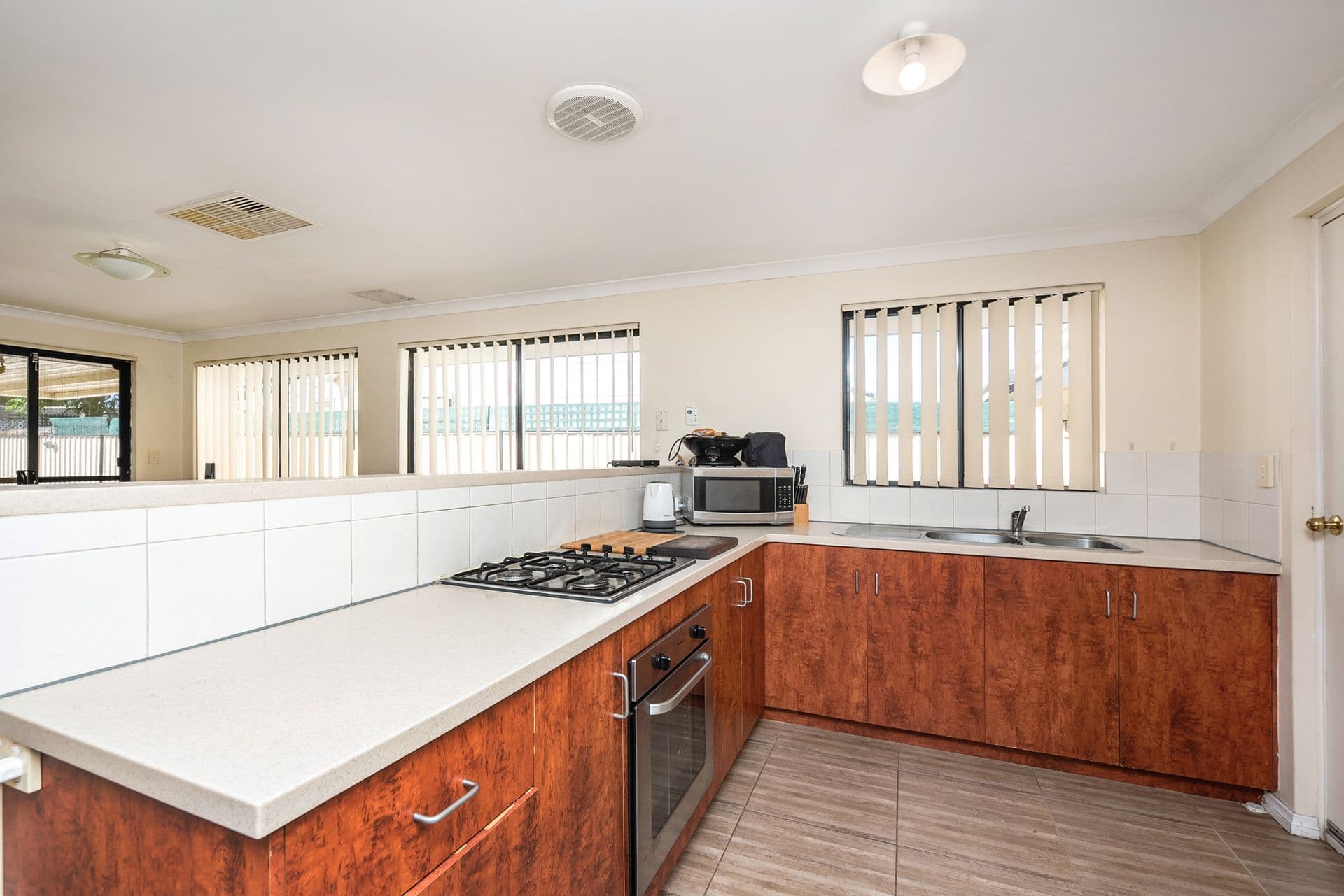 111 Westfield Road, Kelmscott, WA, 6111, Camillo - Thumbnail 4