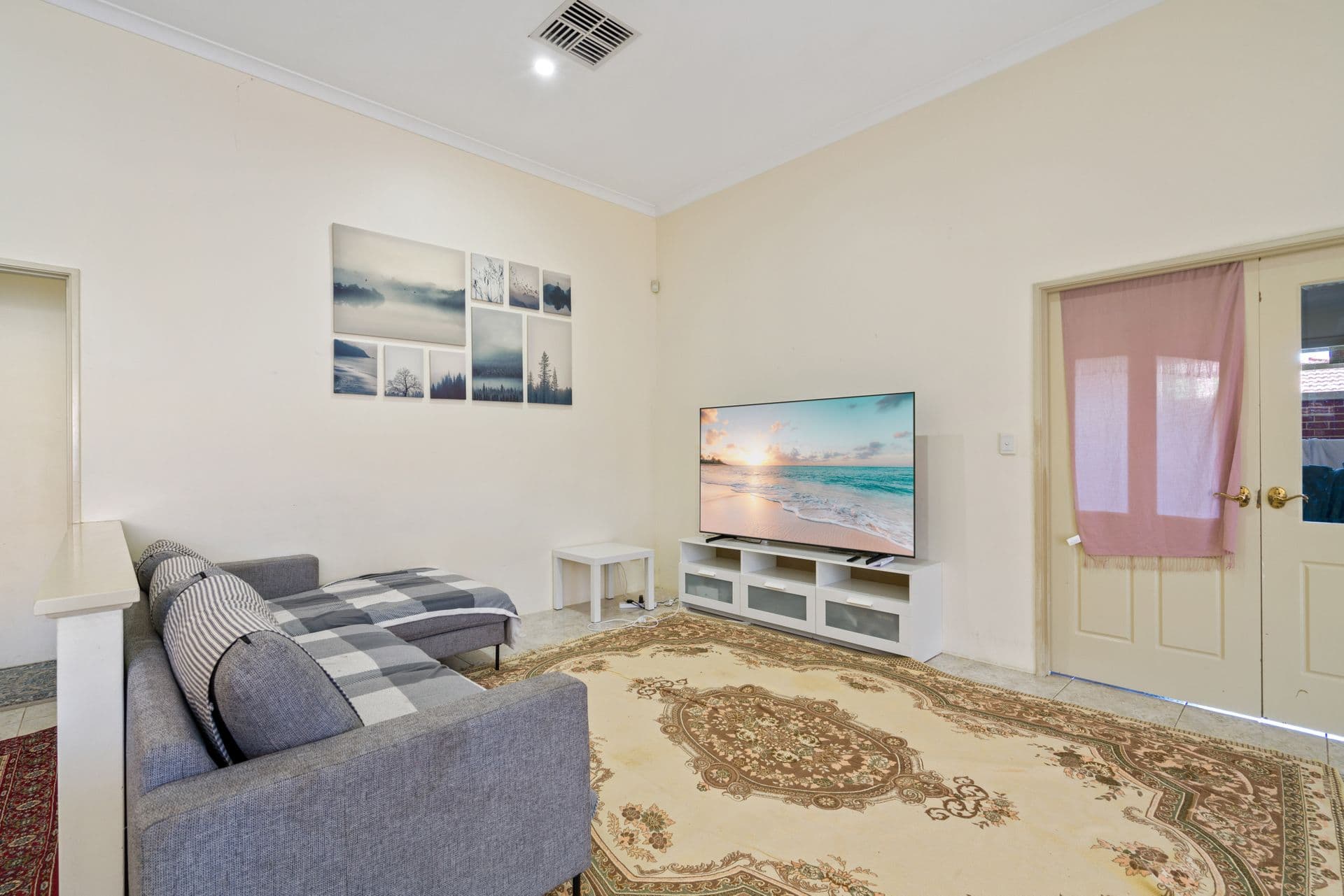 13 West End Parade, Canning Vale, WA, 6155, Canning Vale - Thumbnail 3