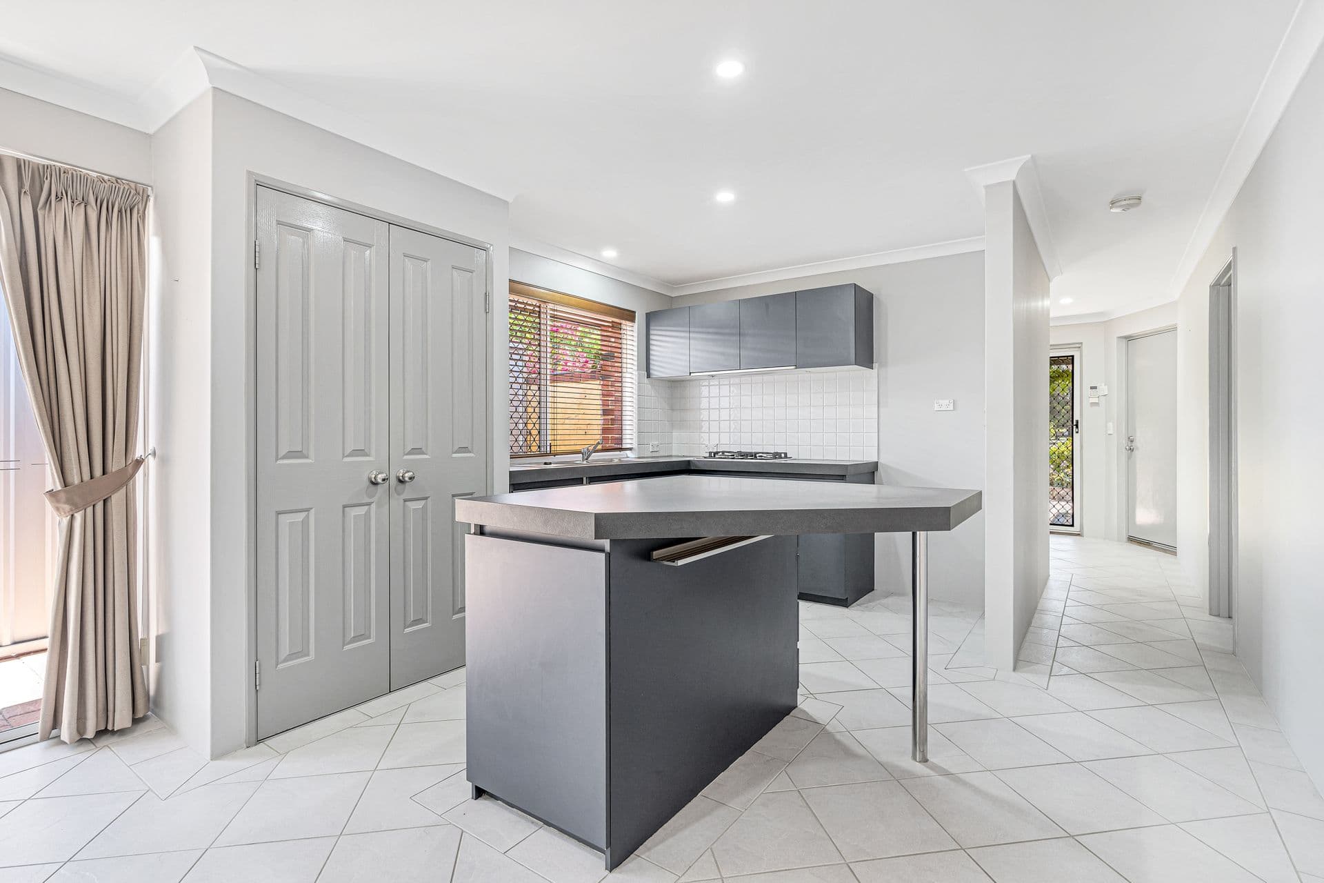 39a Langham Gardens, Wilson, WA, 6107, Wilson - Thumbnail 6