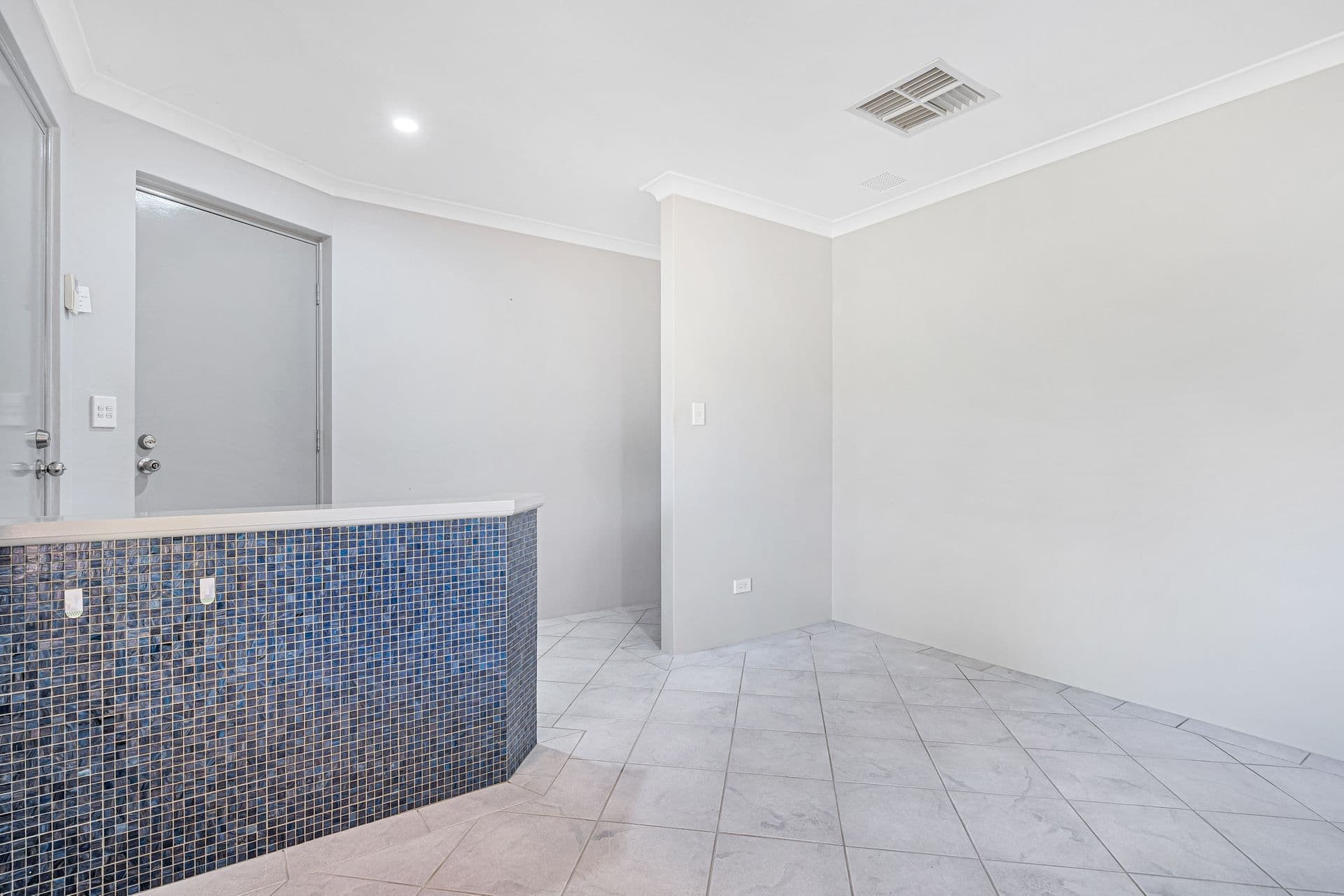 39a Langham Gardens, Wilson, WA, 6107, Wilson - Thumbnail 4