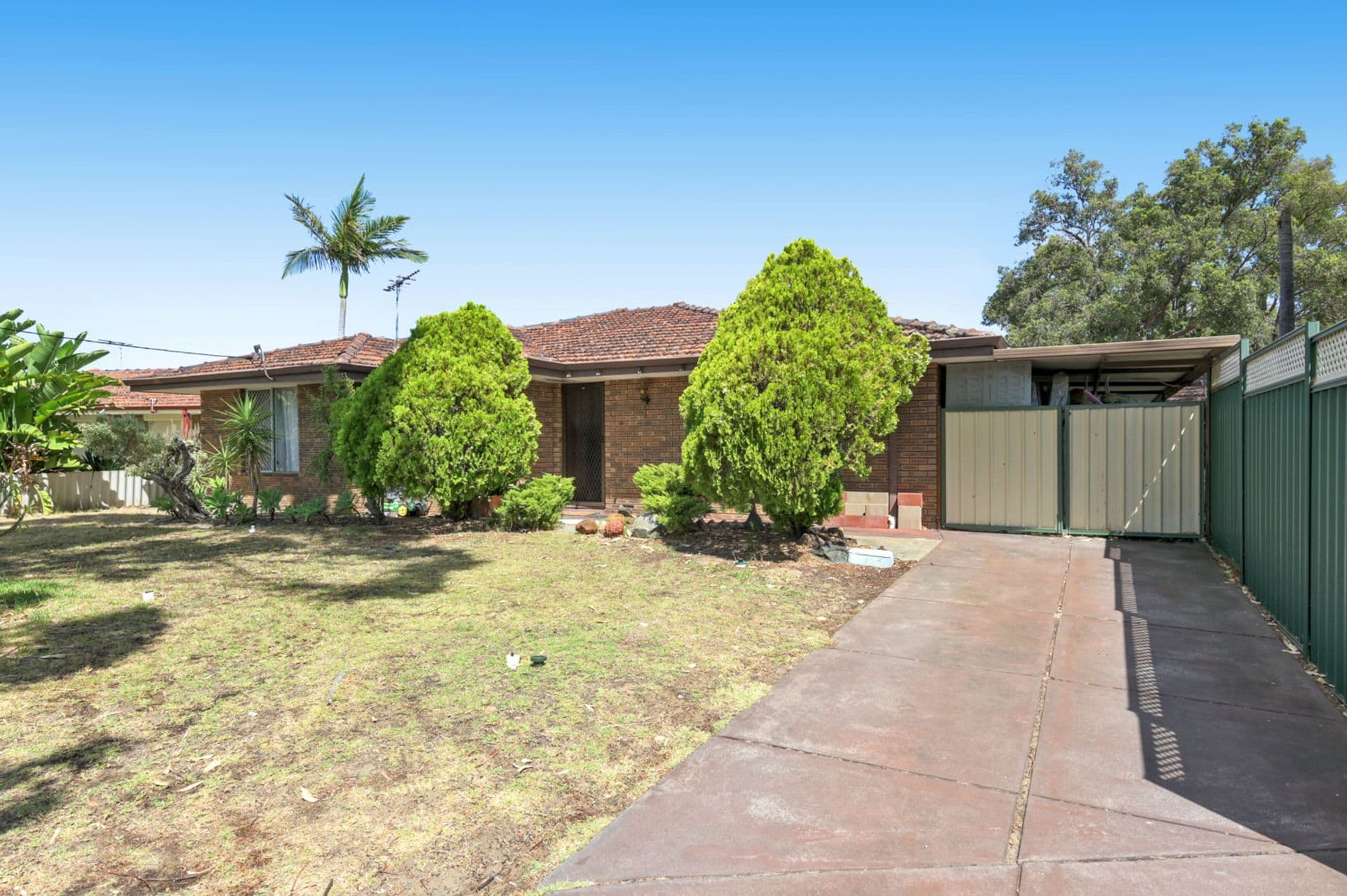 26 Starick Way, Gosnells, WA, 6110, Gosnells - Thumbnail 2