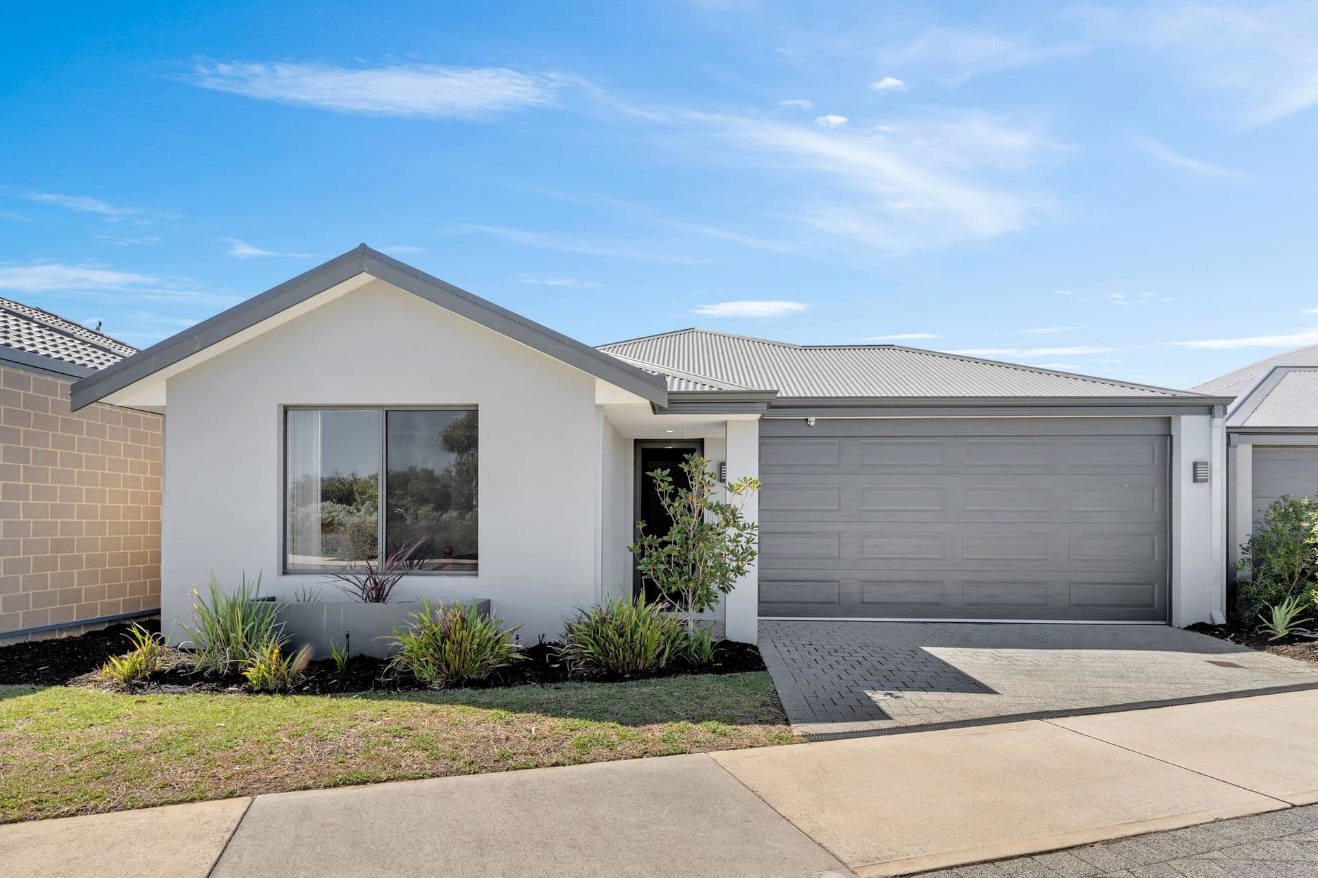 8 Ashdown Way, Hilbert, WA, 6112, Hilbert - Thumbnail 2