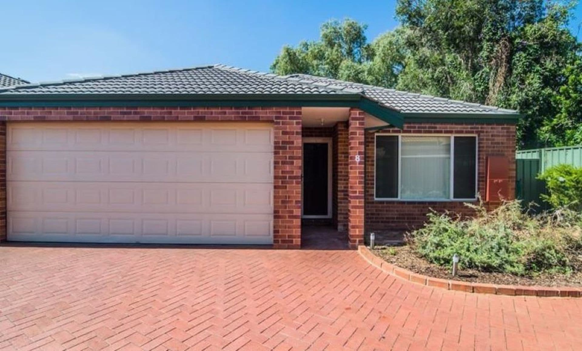 8/24 Aragon Court, Armadale, WA, 6112, Armadale - Thumbnail 2
