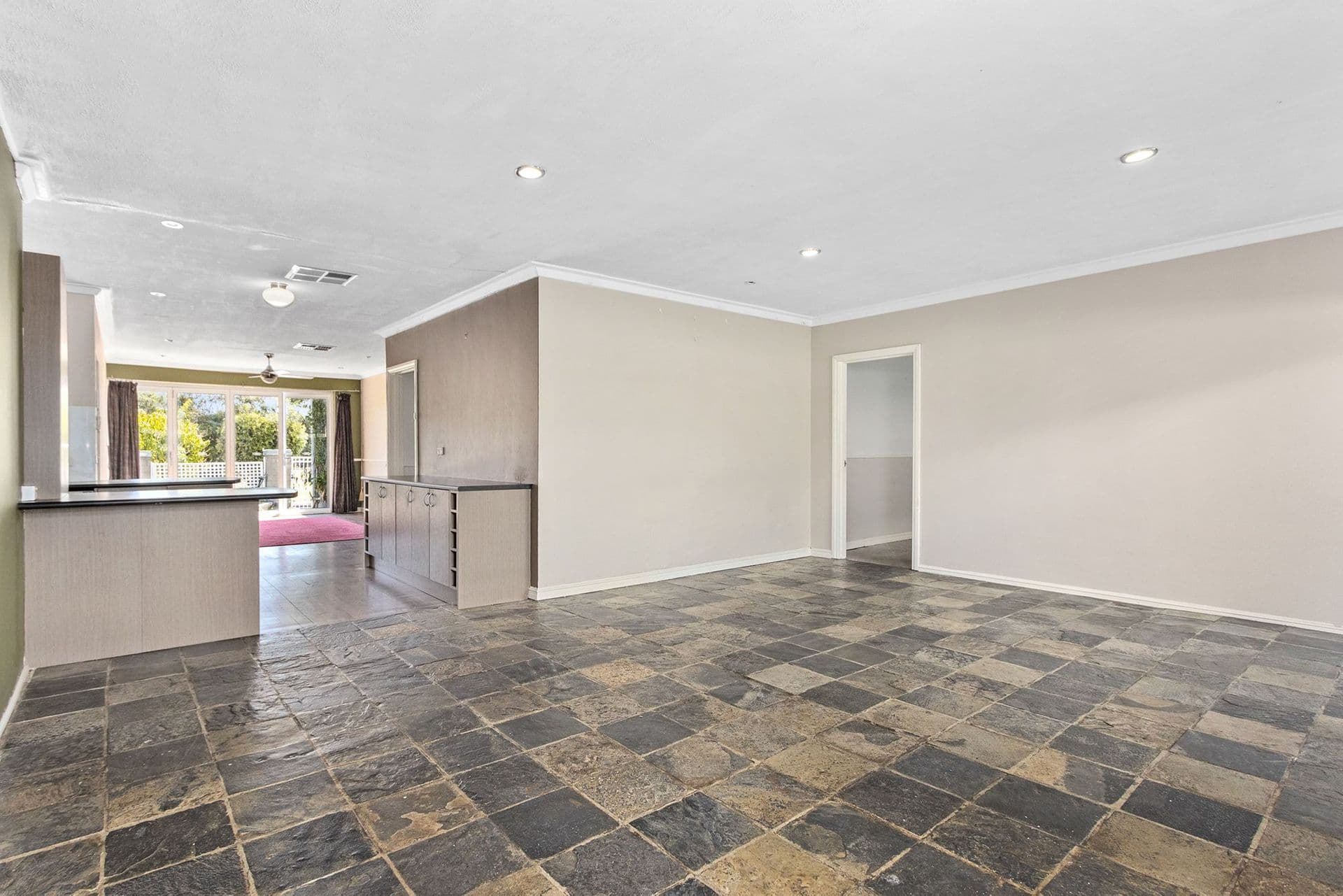 37 Noongar Way, Riverton, WA, 6148, Riverton - Thumbnail 8