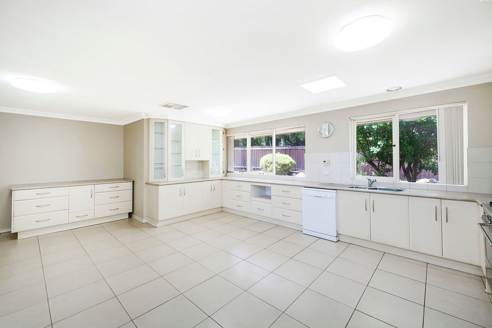 79 John Street, Gooseberry Hill, WA, 6076, Gooseberry Hill - Thumbnail 2