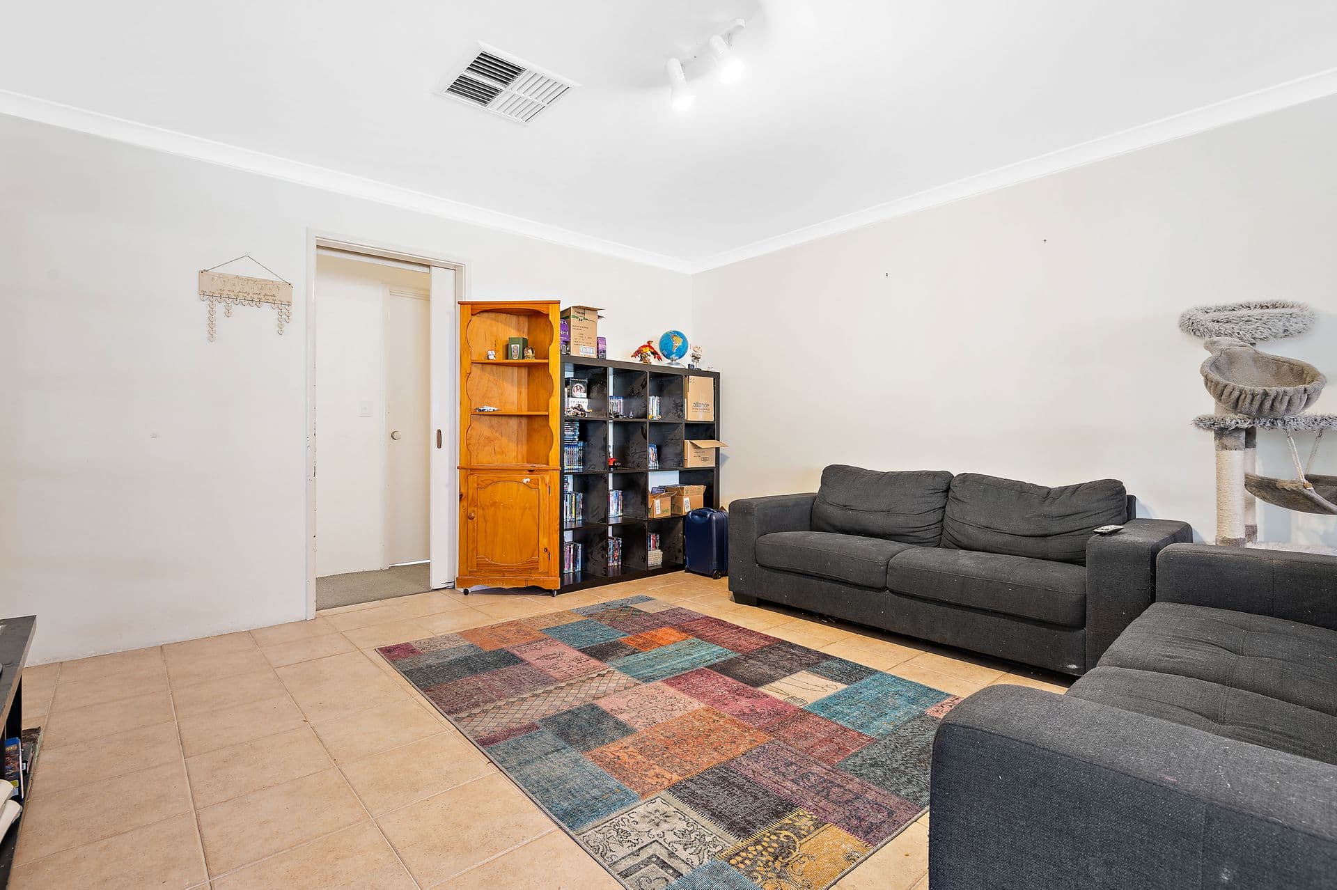 25 Tritonia Rise, Thornlie, WA, 6108, Thornlie - Thumbnail 5