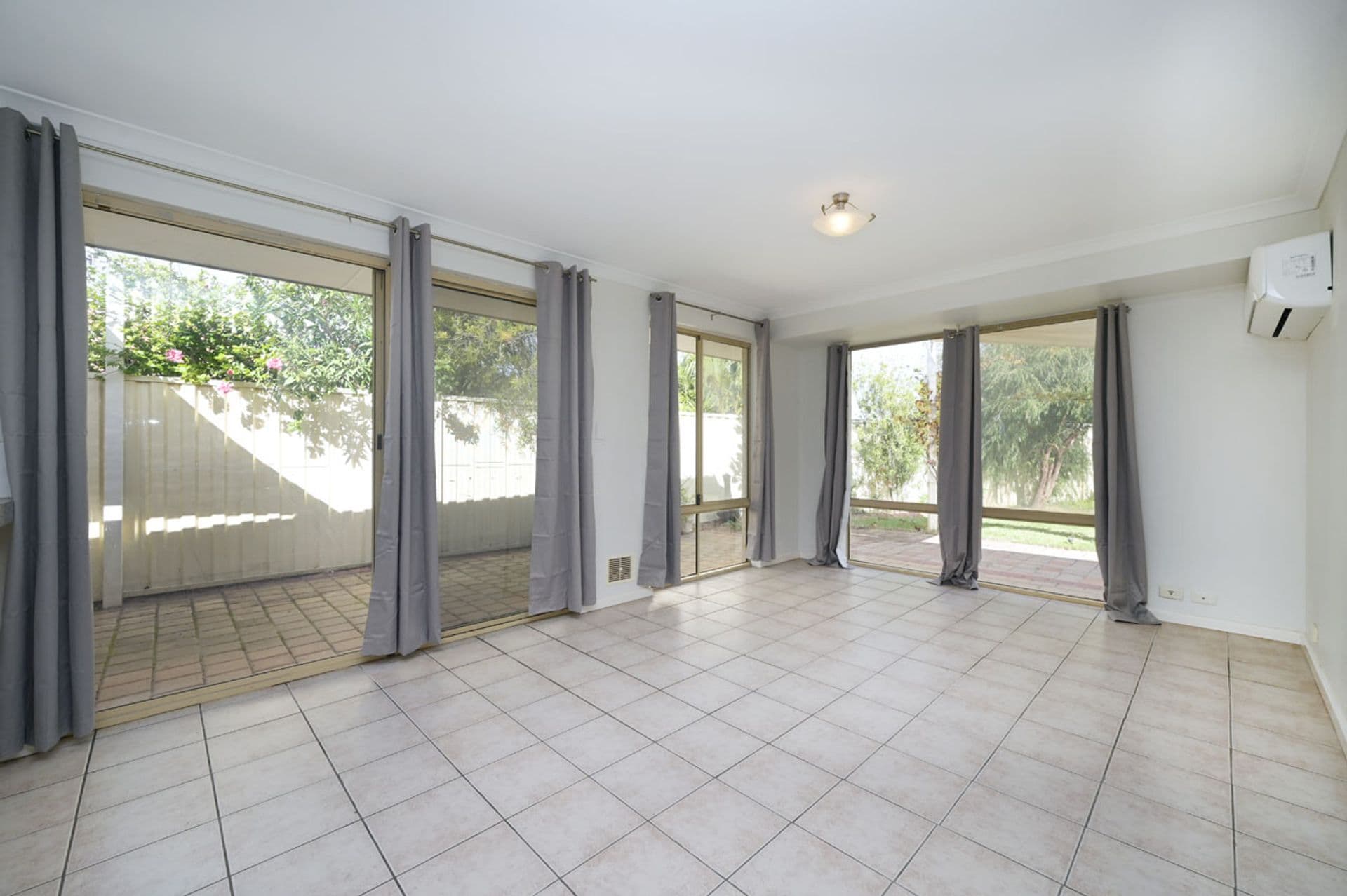 65 St Barnabas Boulevard, Quinns Rocks, WA, 6030, Quinns Rocks - Thumbnail 8