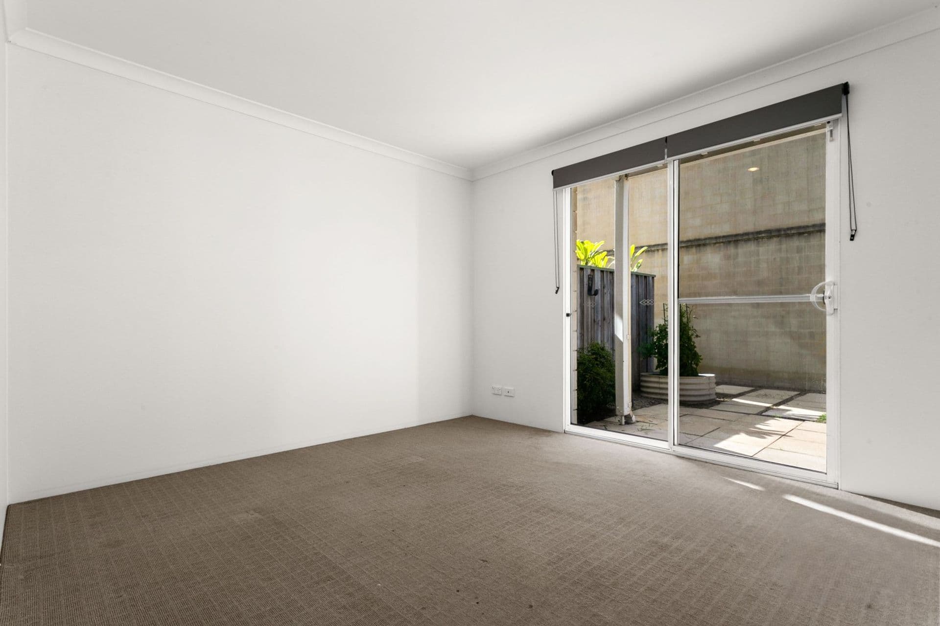 2/45 Wheatley Street, Gosnells, WA, 6110, Gosnells - Thumbnail 5