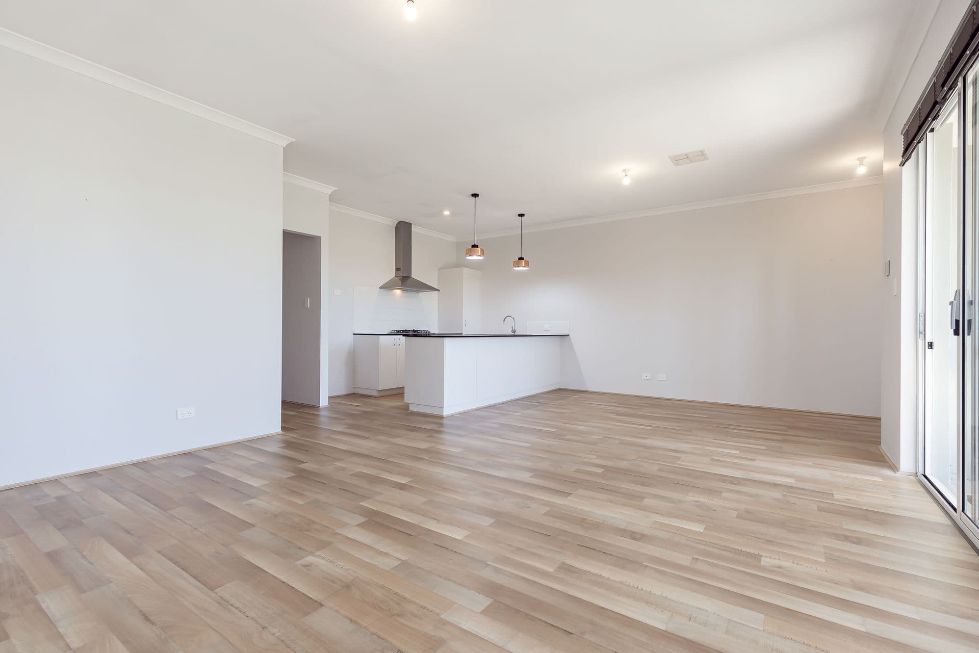 12 Skipsey Lane, Ellenbrook, WA, 6069, Ellenbrook - Thumbnail 3