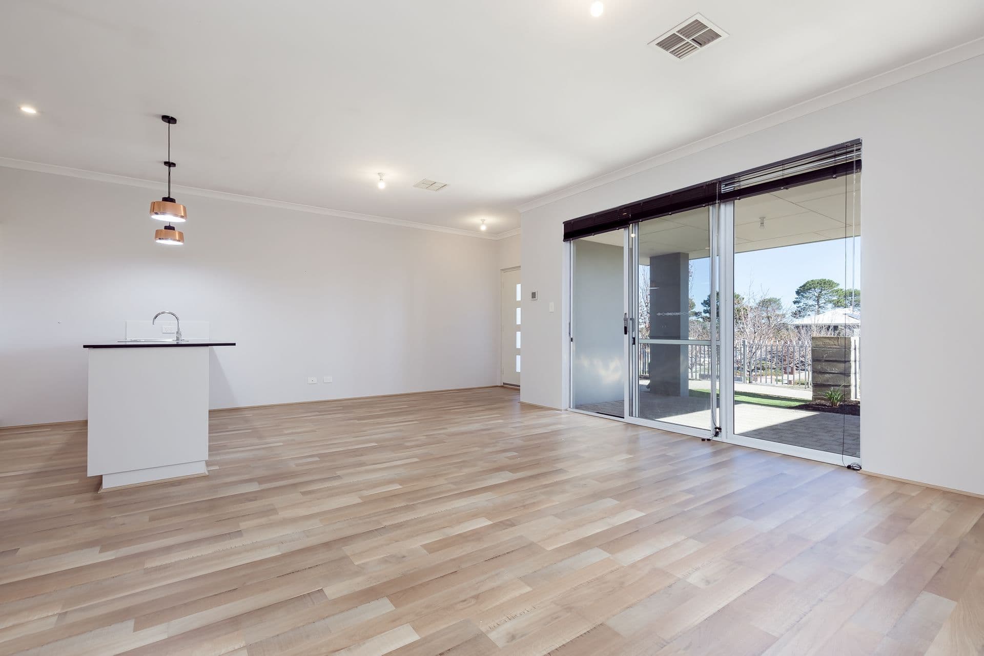12 Skipsey Lane, Ellenbrook, WA, 6069, Ellenbrook - Thumbnail 7