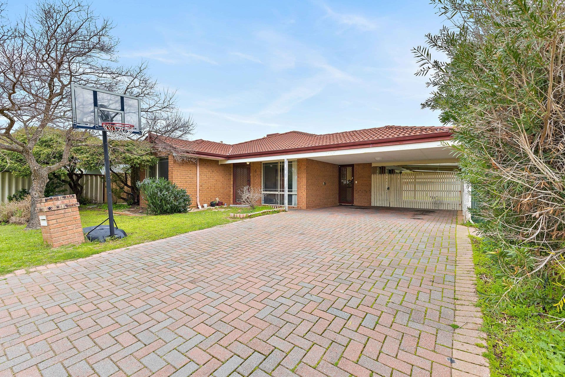 4 Quondong Close, Kenwick, WA, 6107, Kenwick - Image 1