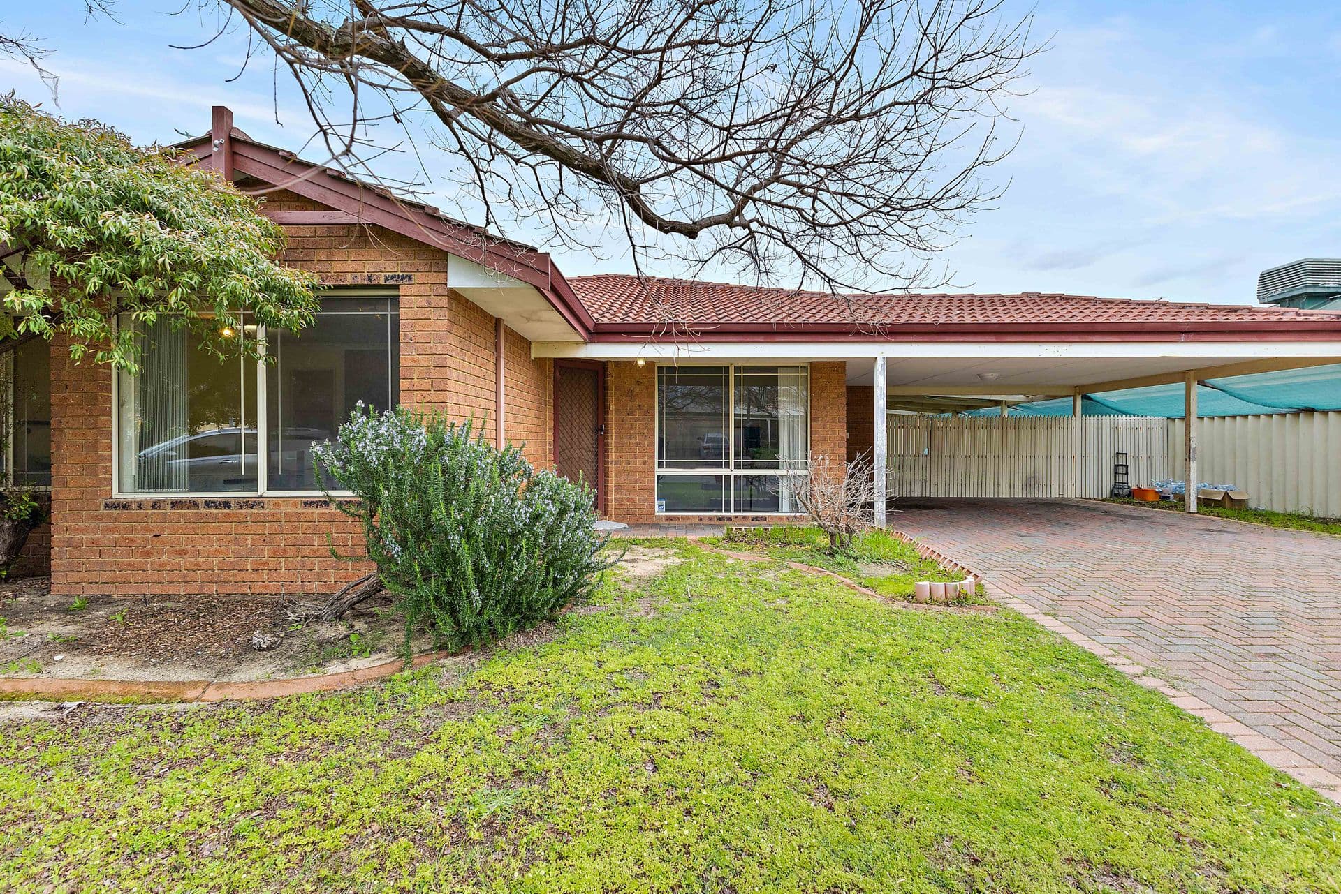 4 Quondong Close, Kenwick, WA, 6107, Kenwick - Thumbnail 2