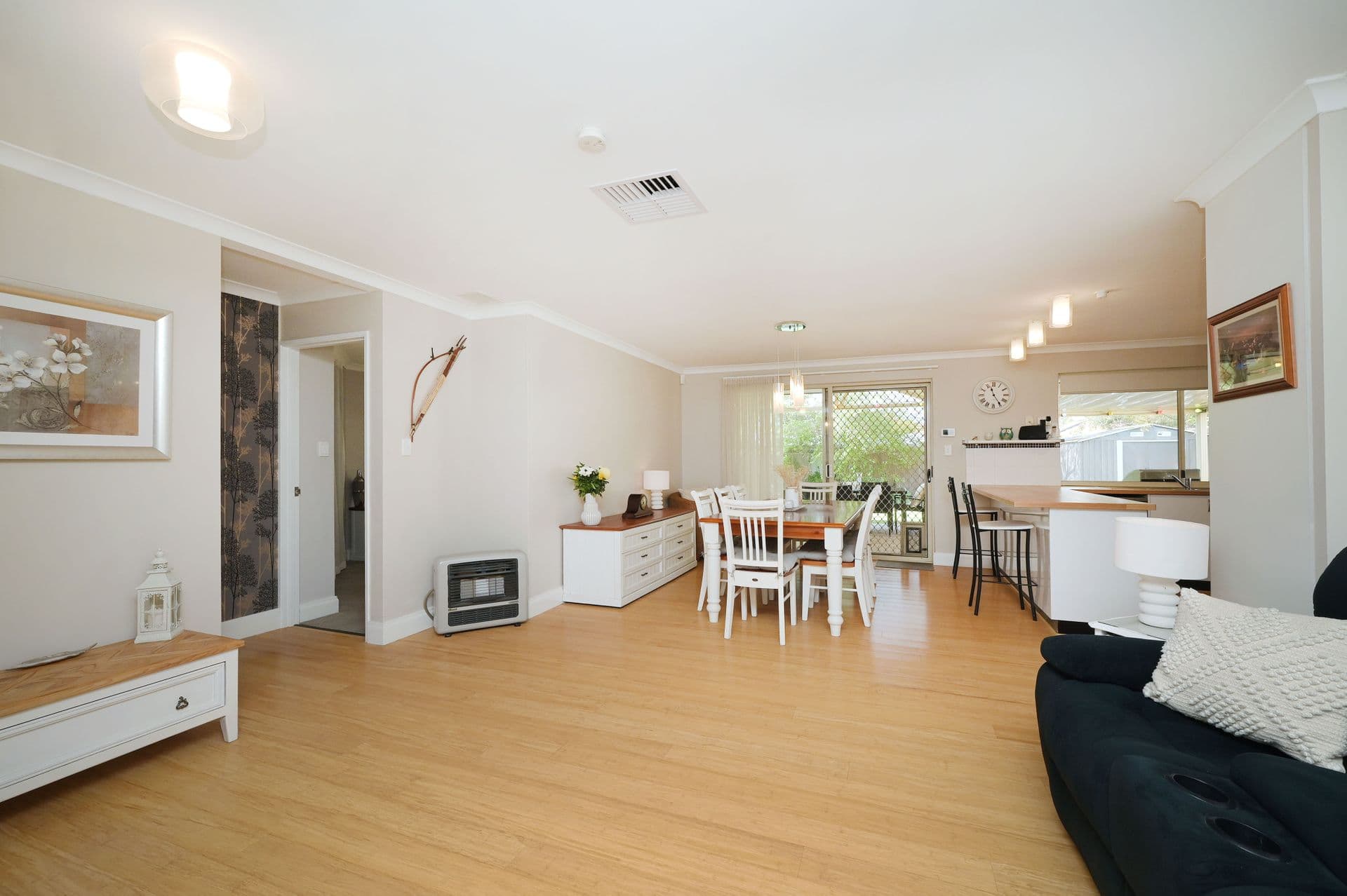 8 Arthurs Vale, Quinns Rocks, WA, 6030, Quinns Rocks - Thumbnail 3