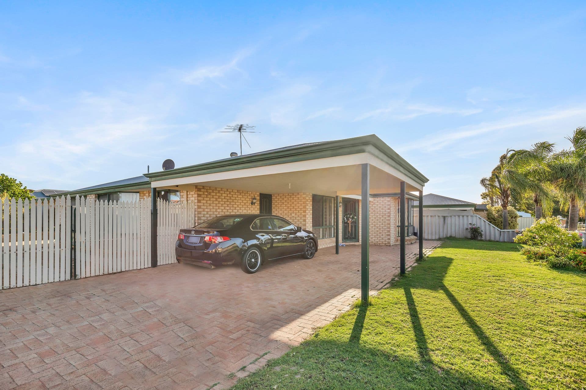 23 Sennet Lane, Warnbro, WA, 6169, Warnbro - Thumbnail 4