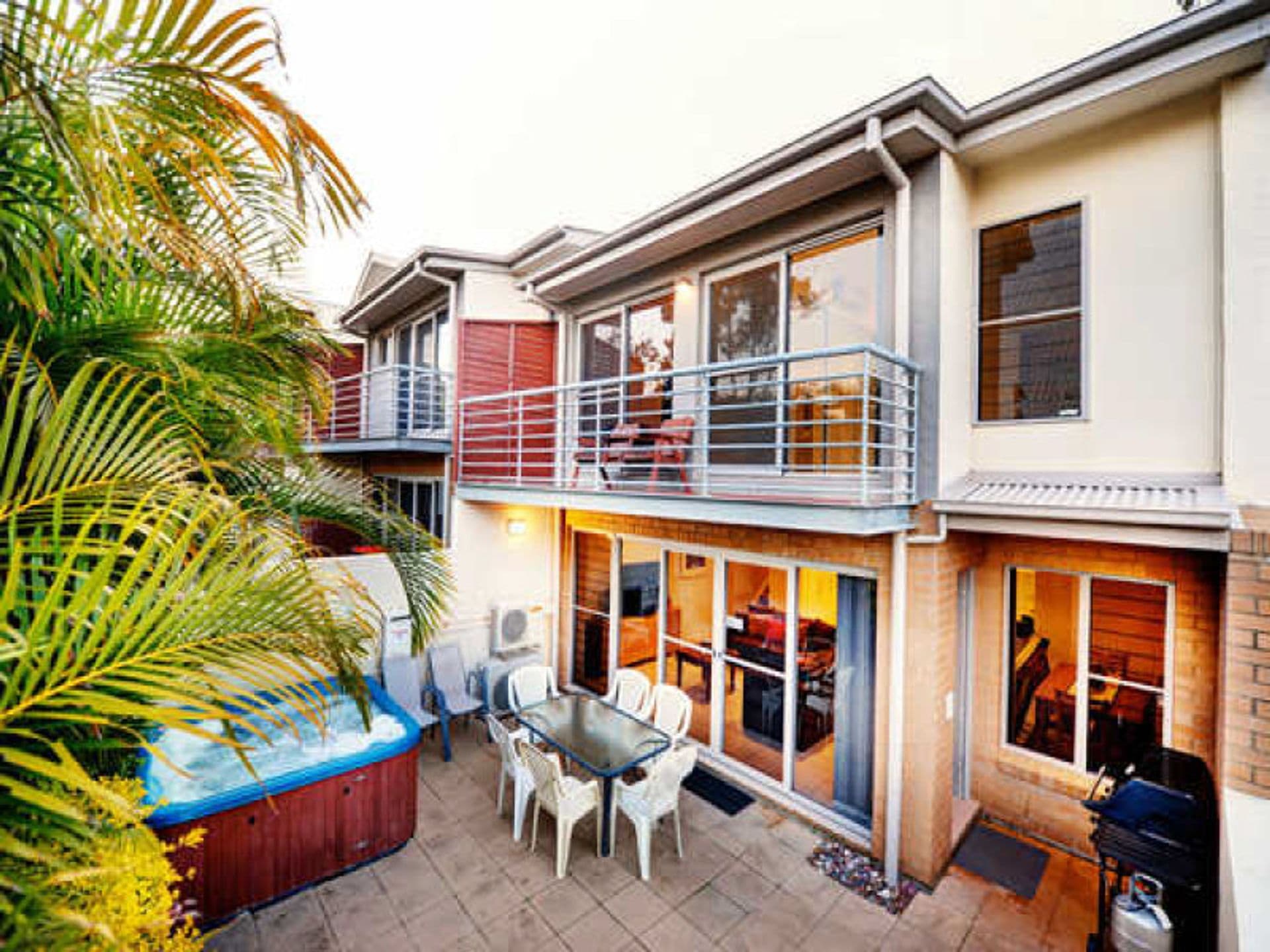 7/31 Sandy Beach Rd, Korora, NSW, 2450, Korora - Thumbnail 2