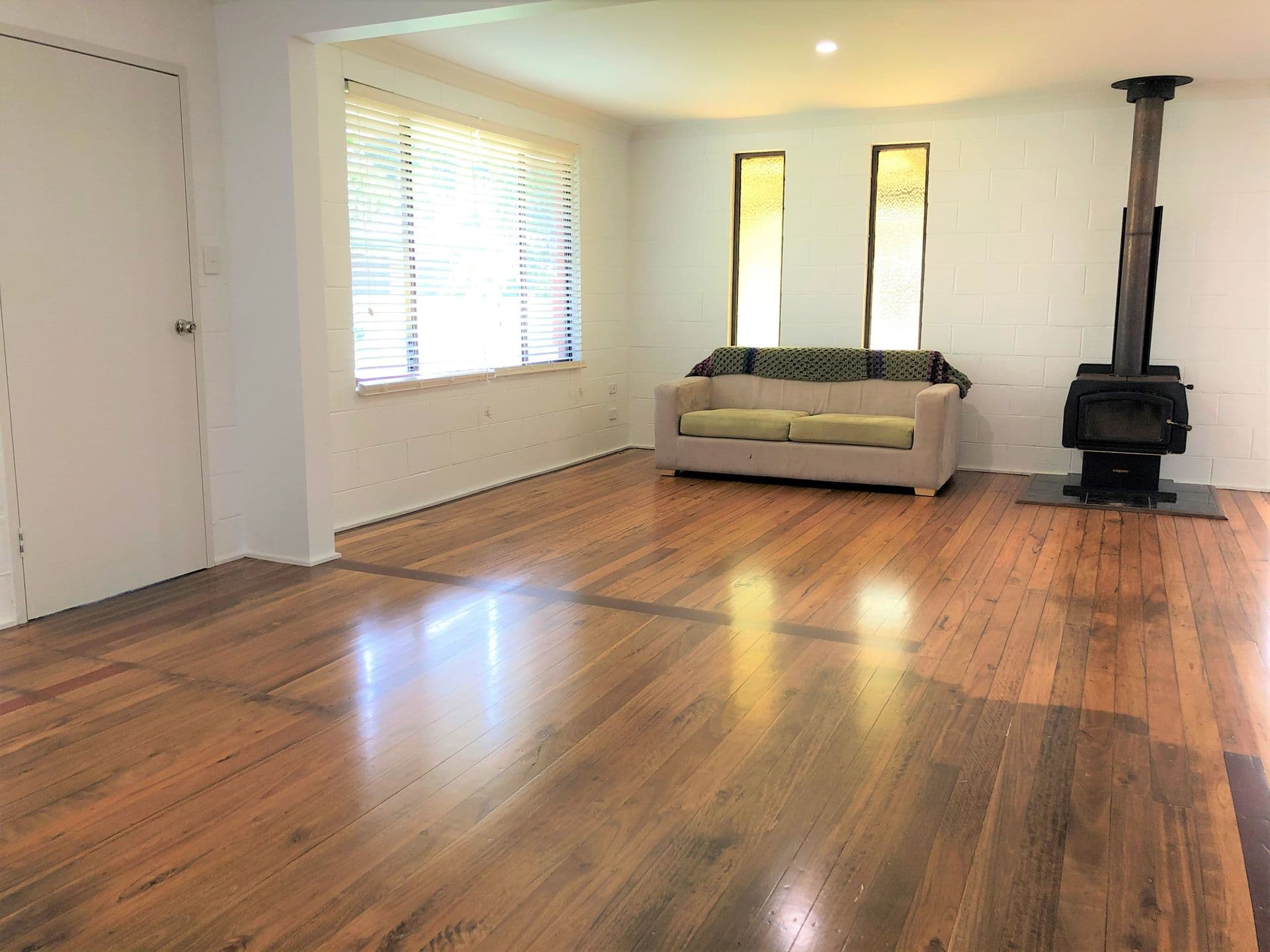 6 Taylor Close, Emerald Beach, NSW, 2456, Emerald Beach - Thumbnail 2