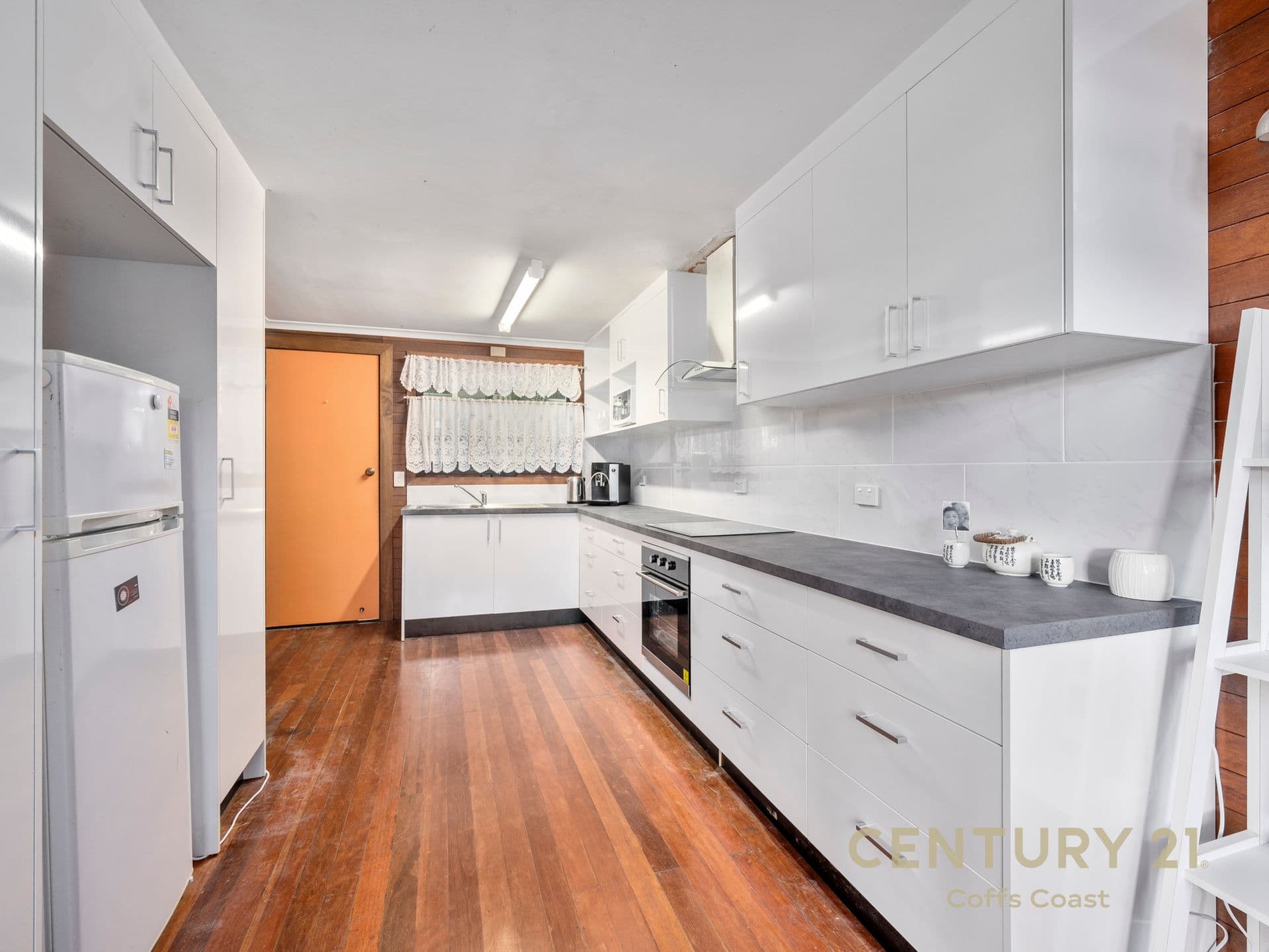 1/1 Wattle Place, Sandy Beach, NSW, 2456, Sandy Beach - Thumbnail 4