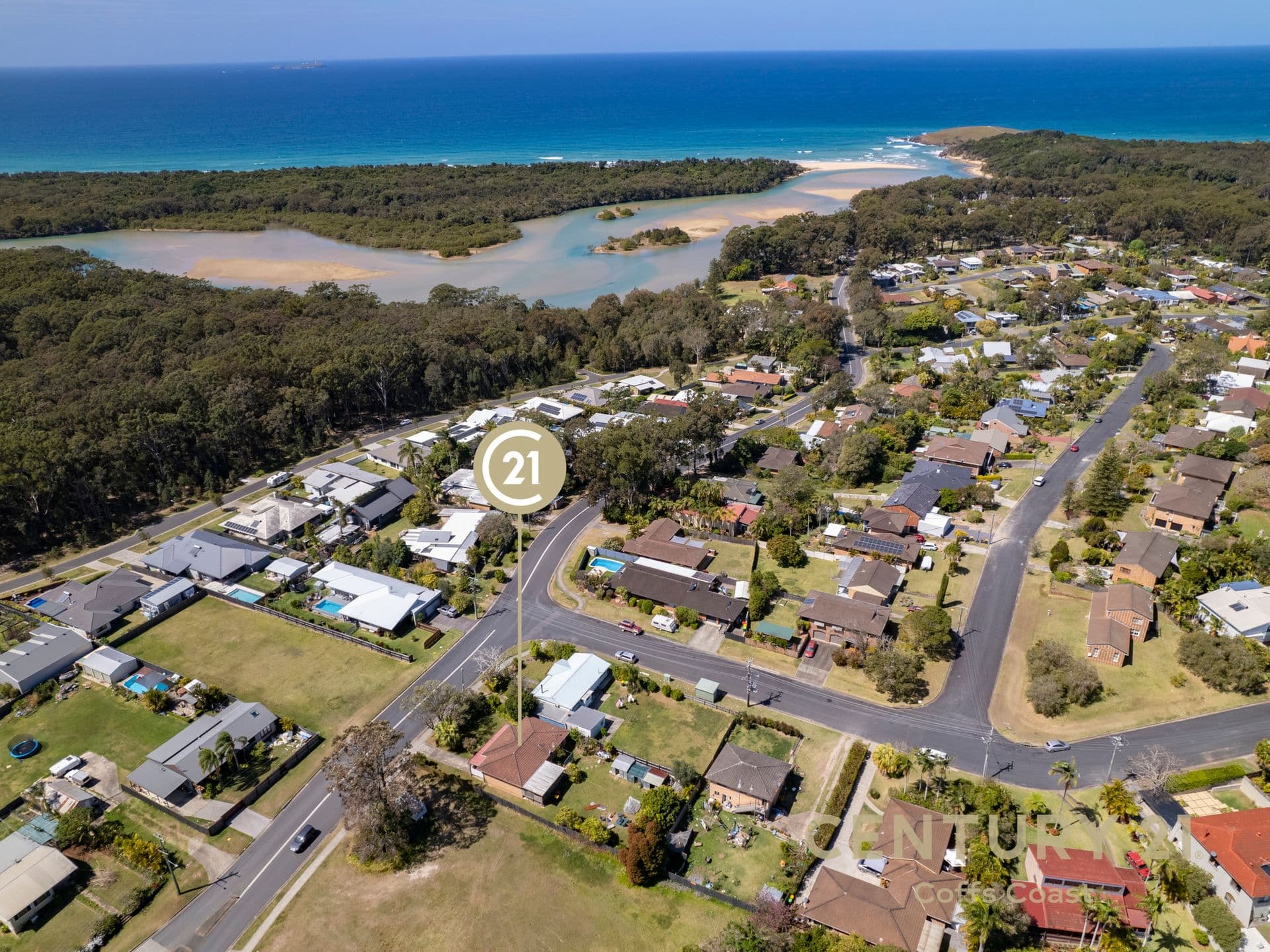 8 Moonee Beach Road, Moonee Beach, NSW, 2450, Moonee Beach - Thumbnail 2