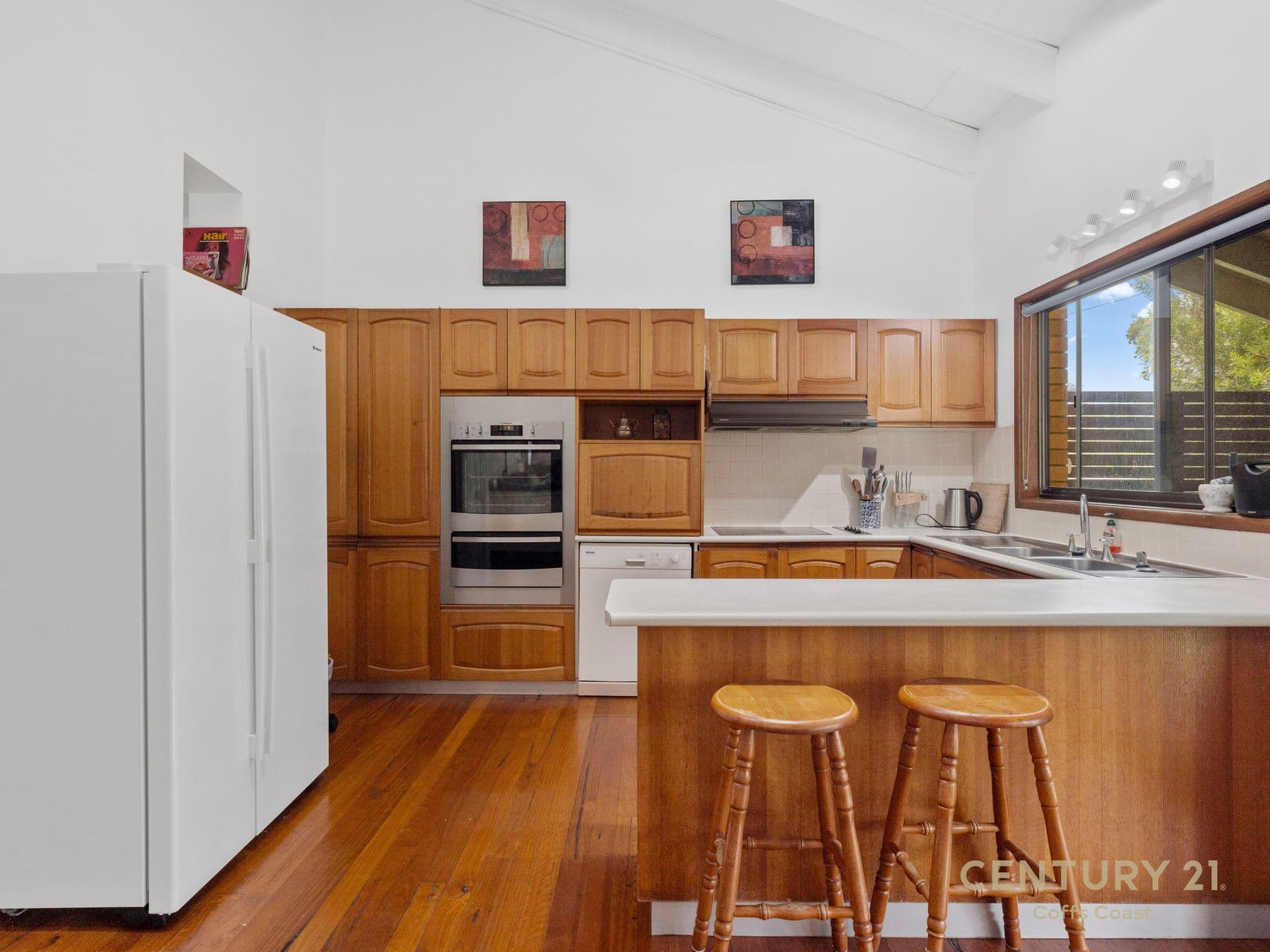 2 POINCIANA AVENUE, Sapphire Beach, NSW, 2450, Sapphire Beach - Thumbnail 6