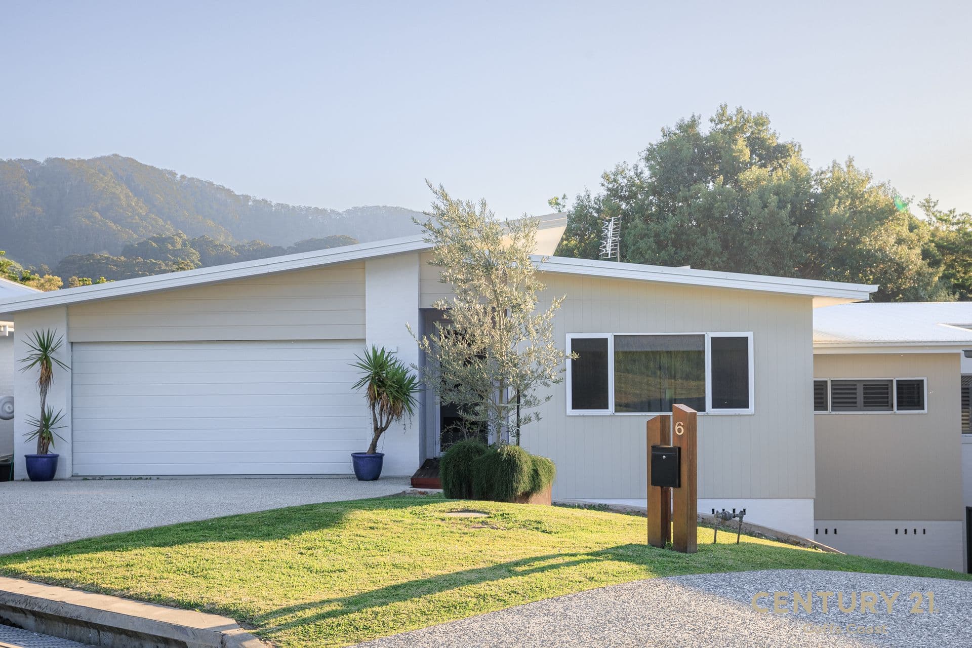 8 Knoll Place, Coffs Harbour, NSW, 2450, Coffs Harbour - Image 1