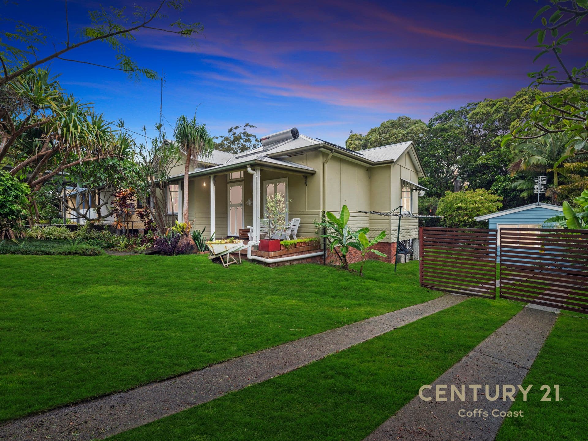 15 Rushton Avenue, Moonee Beach, NSW, 2450, Moonee Beach - Thumbnail 2