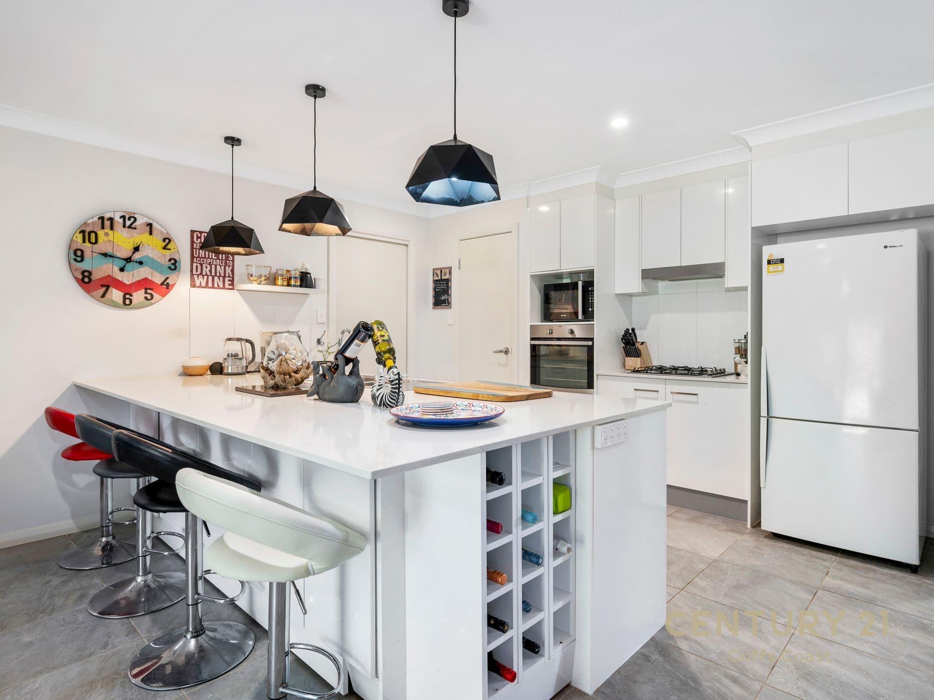9 Surfsea Avenue, Sandy Beach, NSW, 2456, Sandy Beach - Thumbnail 2