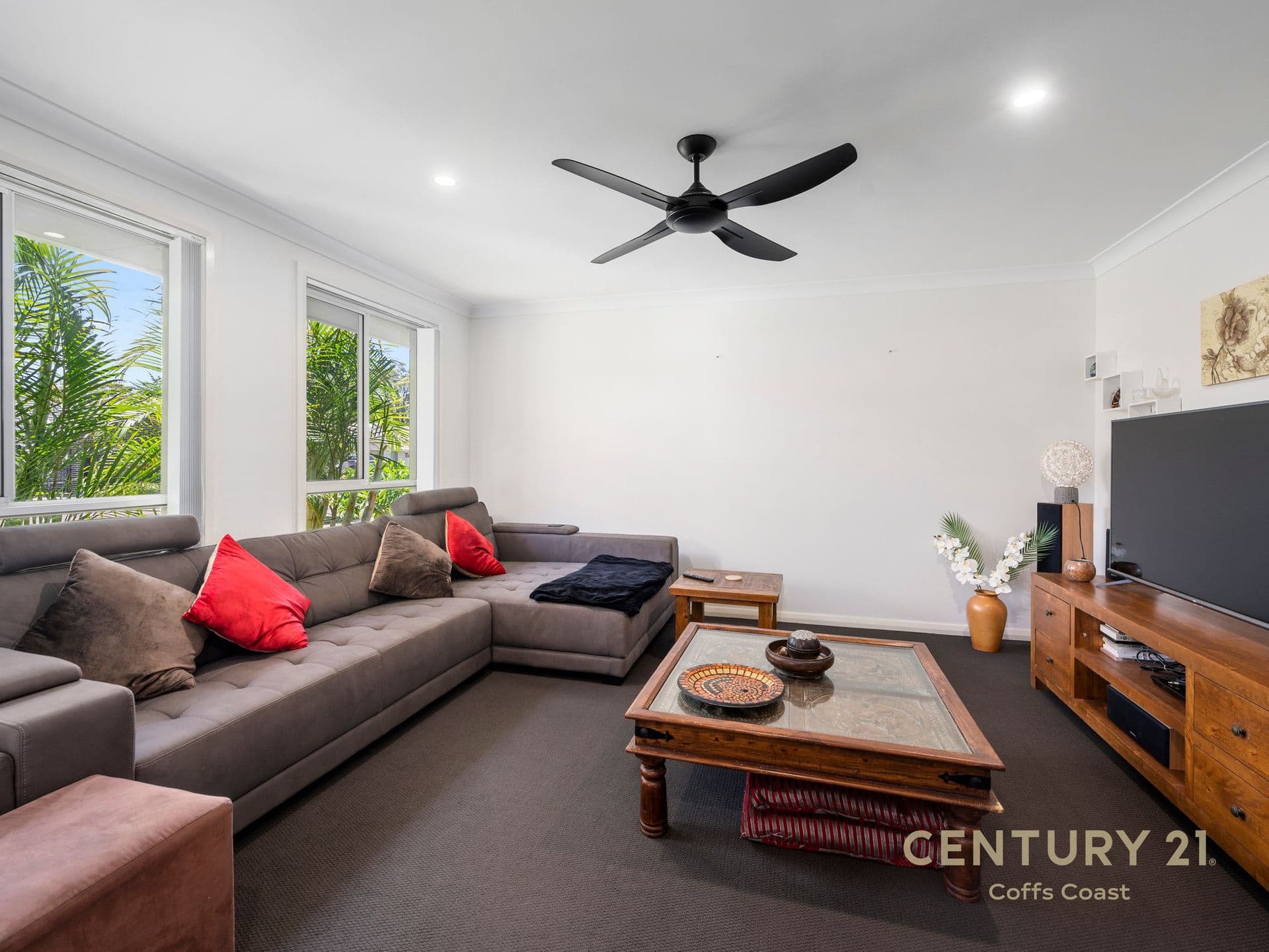 9 Surfsea Avenue, Sandy Beach, NSW, 2456, Sandy Beach - Thumbnail 6