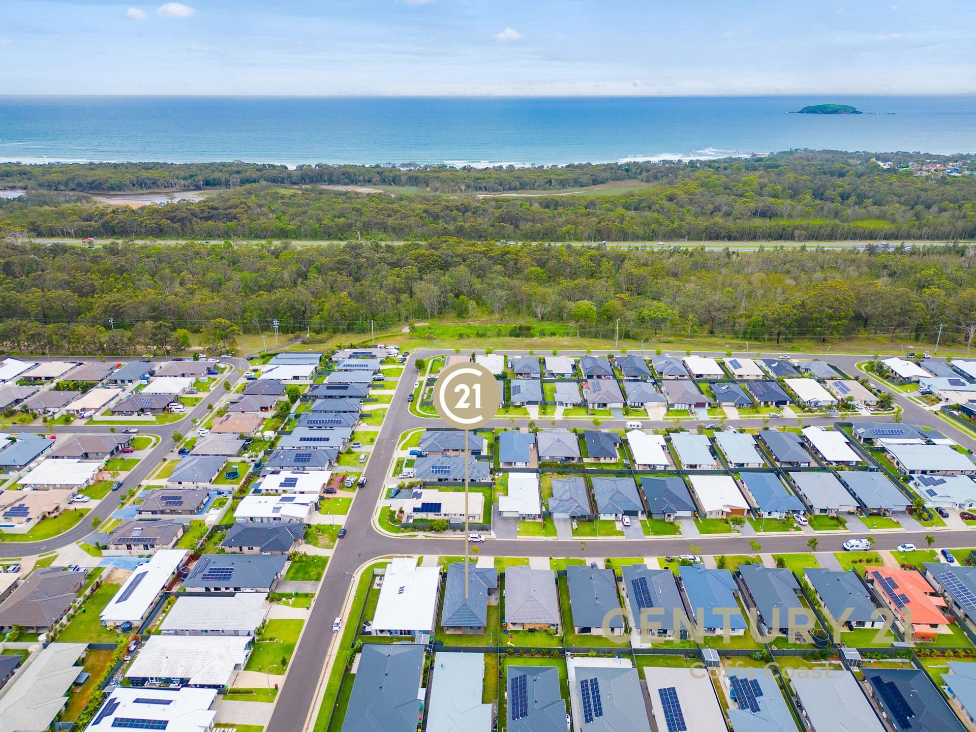 4 Sandcastle Drive, Sandy Beach, NSW, 2456, Sandy Beach - Thumbnail 4