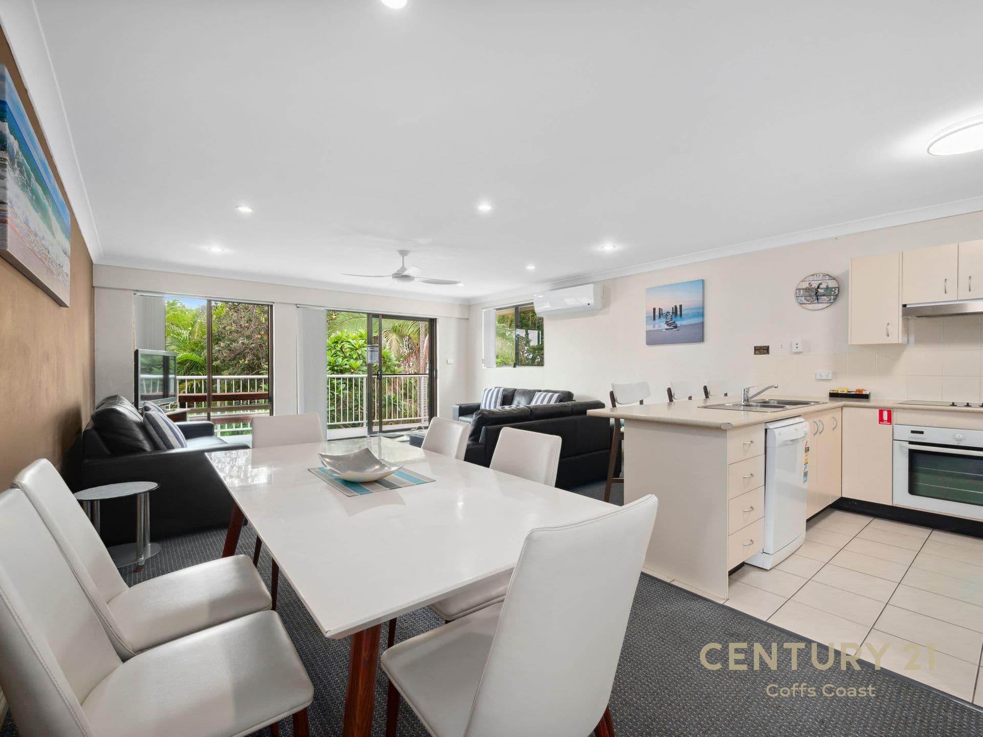 18/36 Sandy Beach Road, Korora, NSW, 2450, Korora - Thumbnail 2
